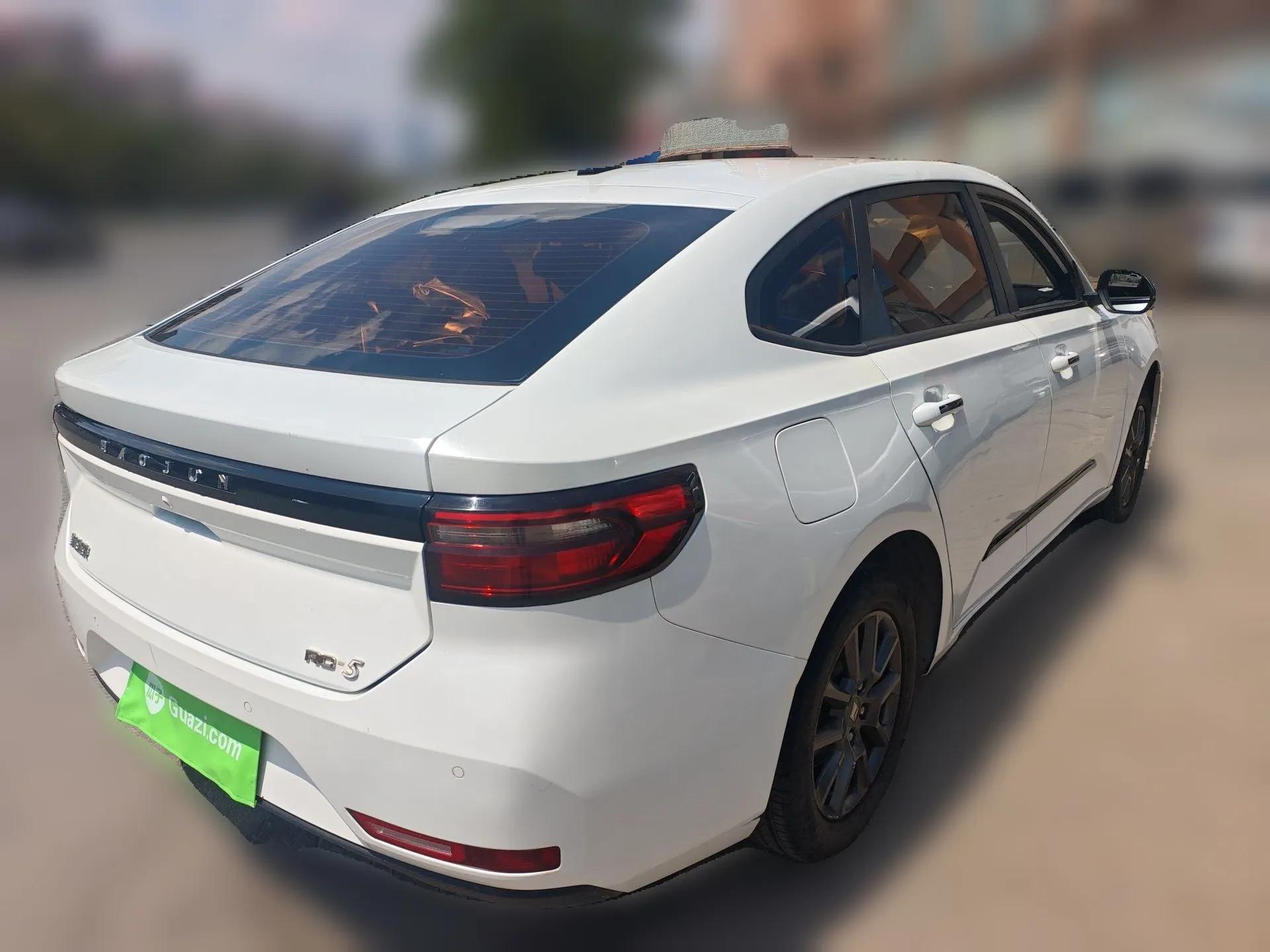 Baojun RC-5 2020 1.5L Manual Smart Luxury Edition — миниатюра 6