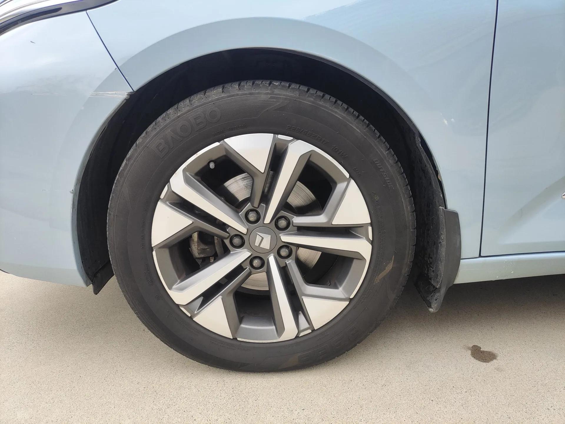 Baojun Valli 2021 1.5T Naqu Starry Sky CVT Flagship Model — миниатюра 8