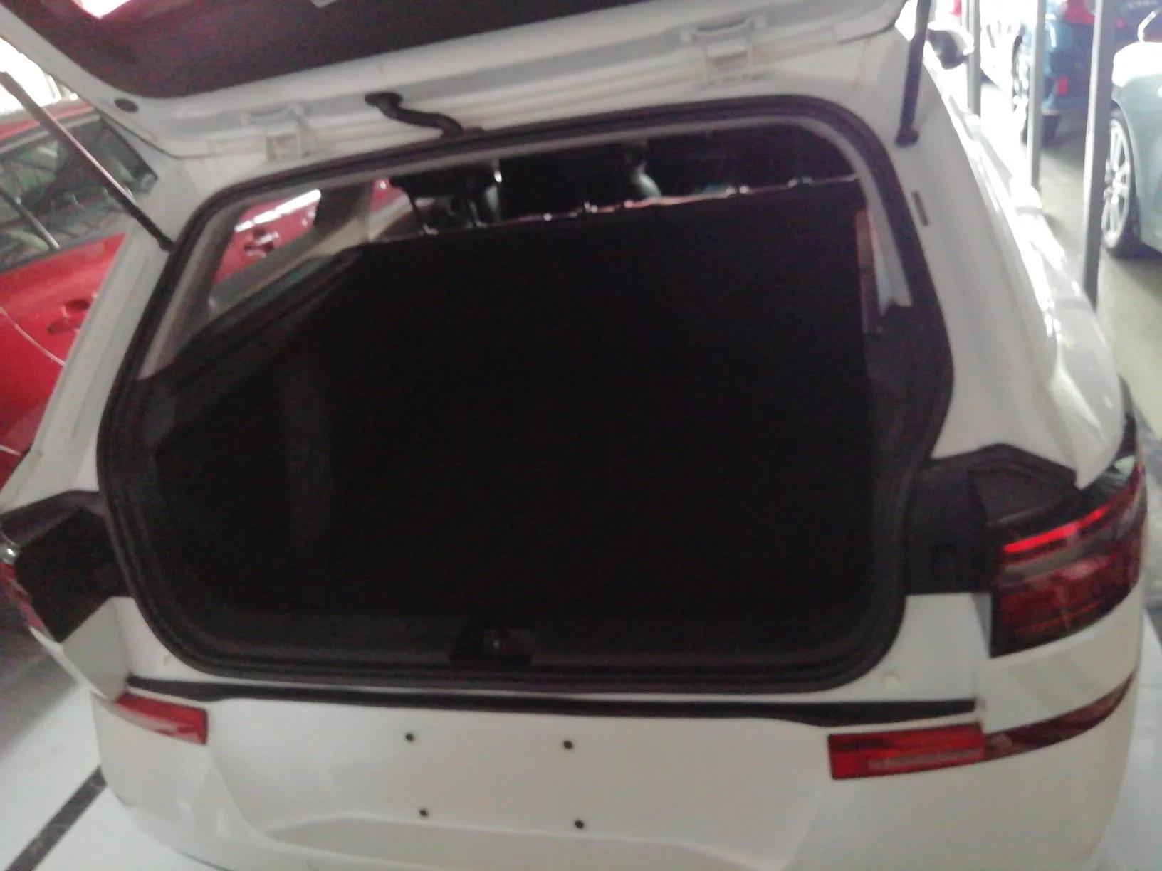 Baojun Valli 2021 1.5T Yili Pasture CVT Luxury Model — миниатюра 19