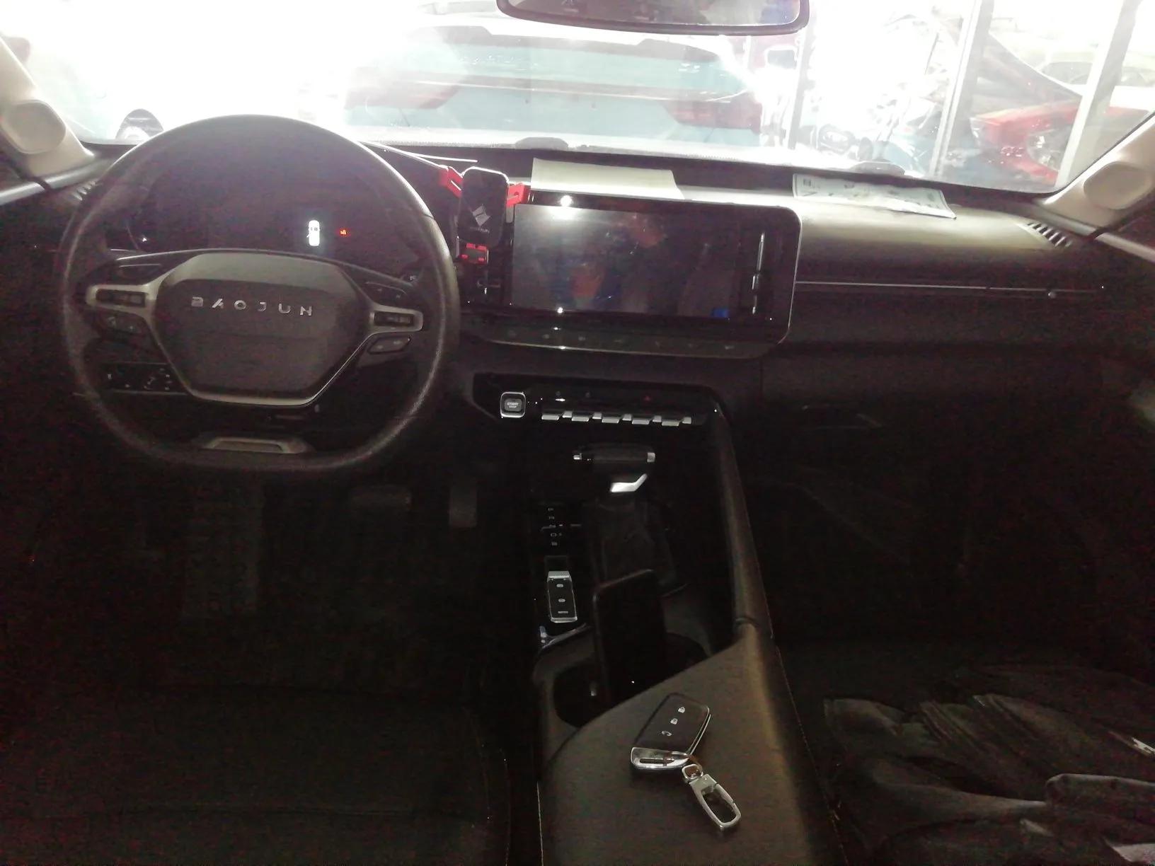 Baojun Valli 2021 1.5T Yili Pasture CVT Luxury Model — миниатюра 21