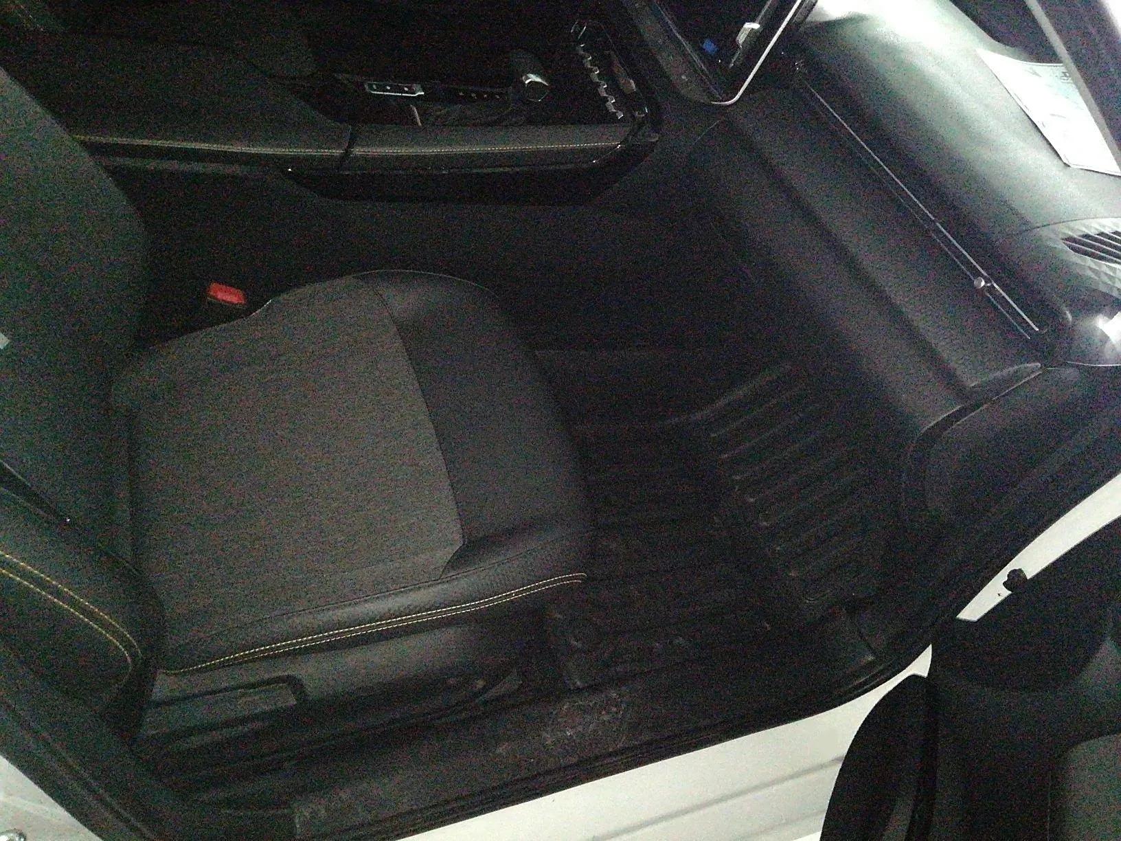 Baojun Valli 2021 1.5T Yili Pasture CVT Luxury Model — миниатюра 28
