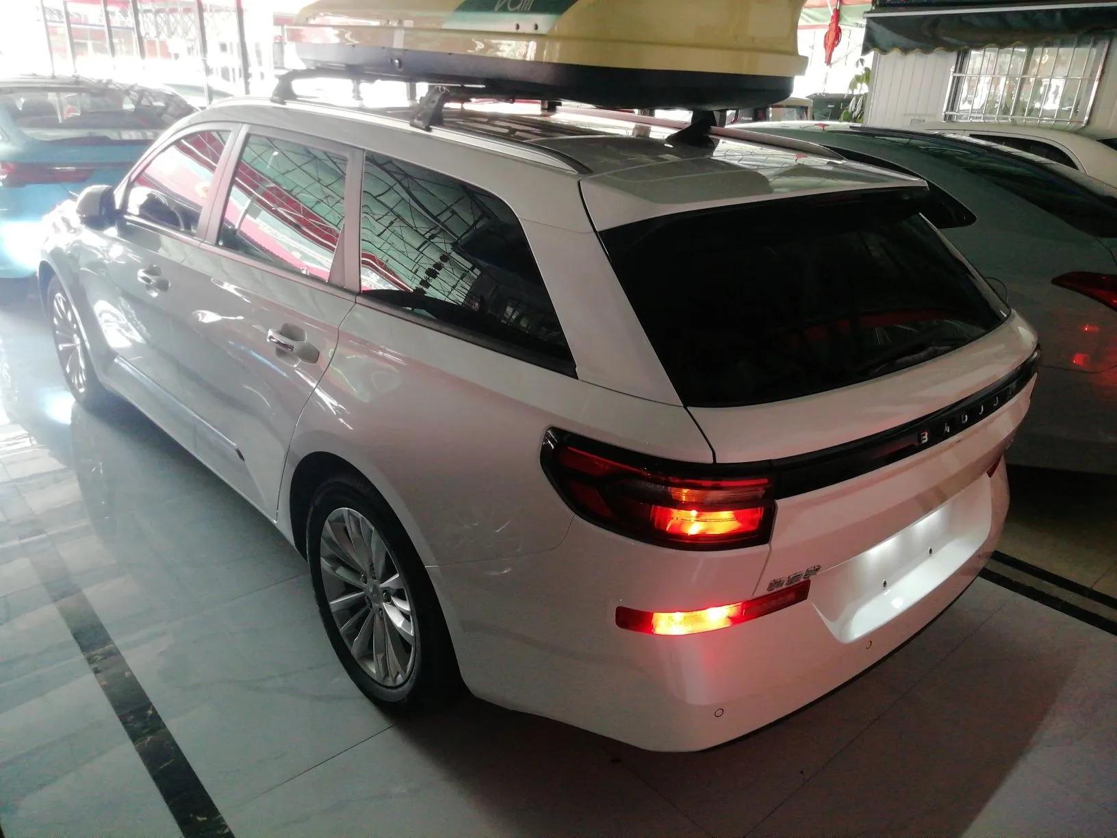 Baojun Valli 2021 1.5T Yili Pasture CVT Luxury Model — миниатюра 6