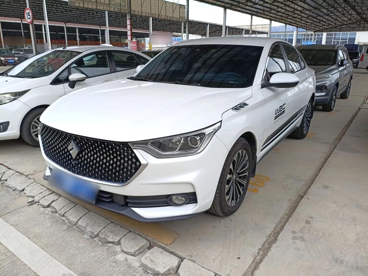 Baojun RC-6 2019 1.5T CVT 24-Hour Online Prestige Edition — миниатюра 1