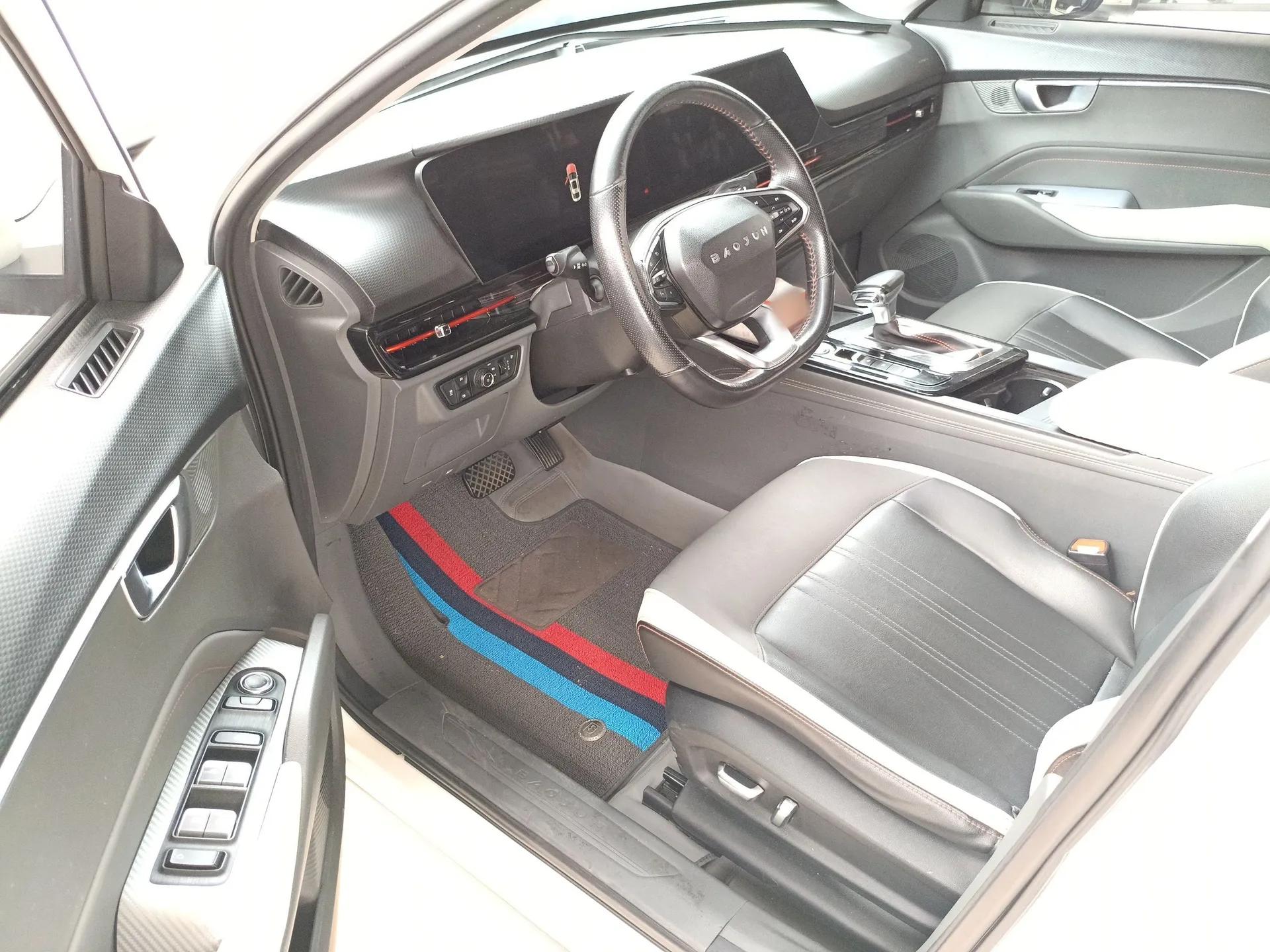 Baojun RC-6 2019 1.5T CVT 24-Hour Online Prestige Edition — миниатюра 19