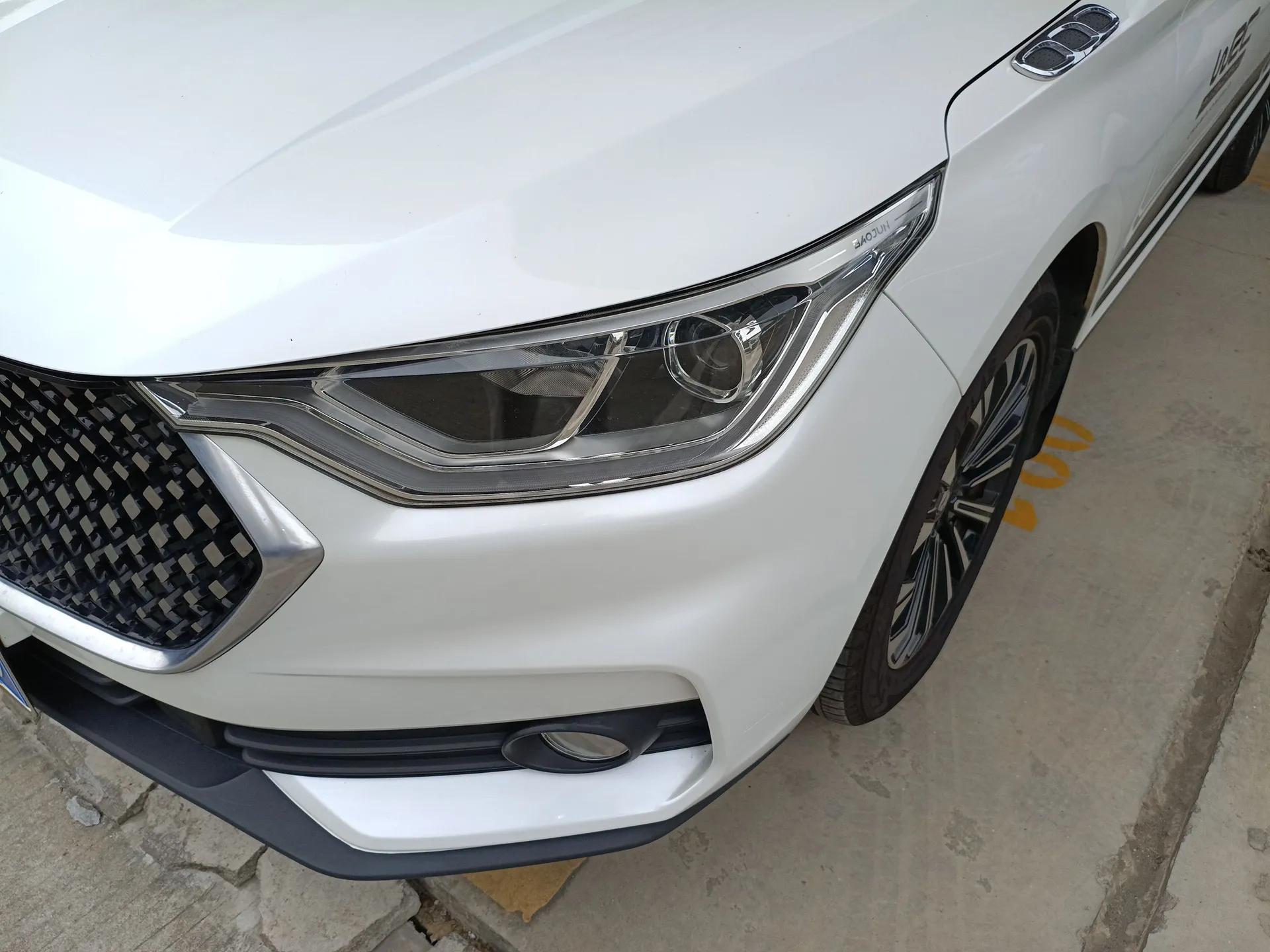 Baojun RC-6 2019 1.5T CVT 24-Hour Online Prestige Edition — миниатюра 9