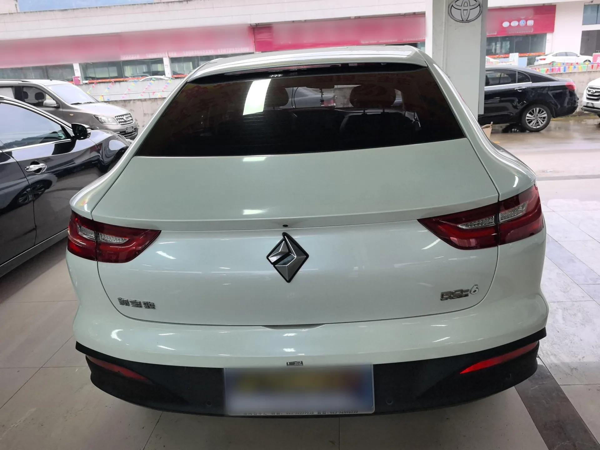 Baojun RC-6 2019 1.5T CVT 24-Hour Online Prestige Edition — миниатюра 5