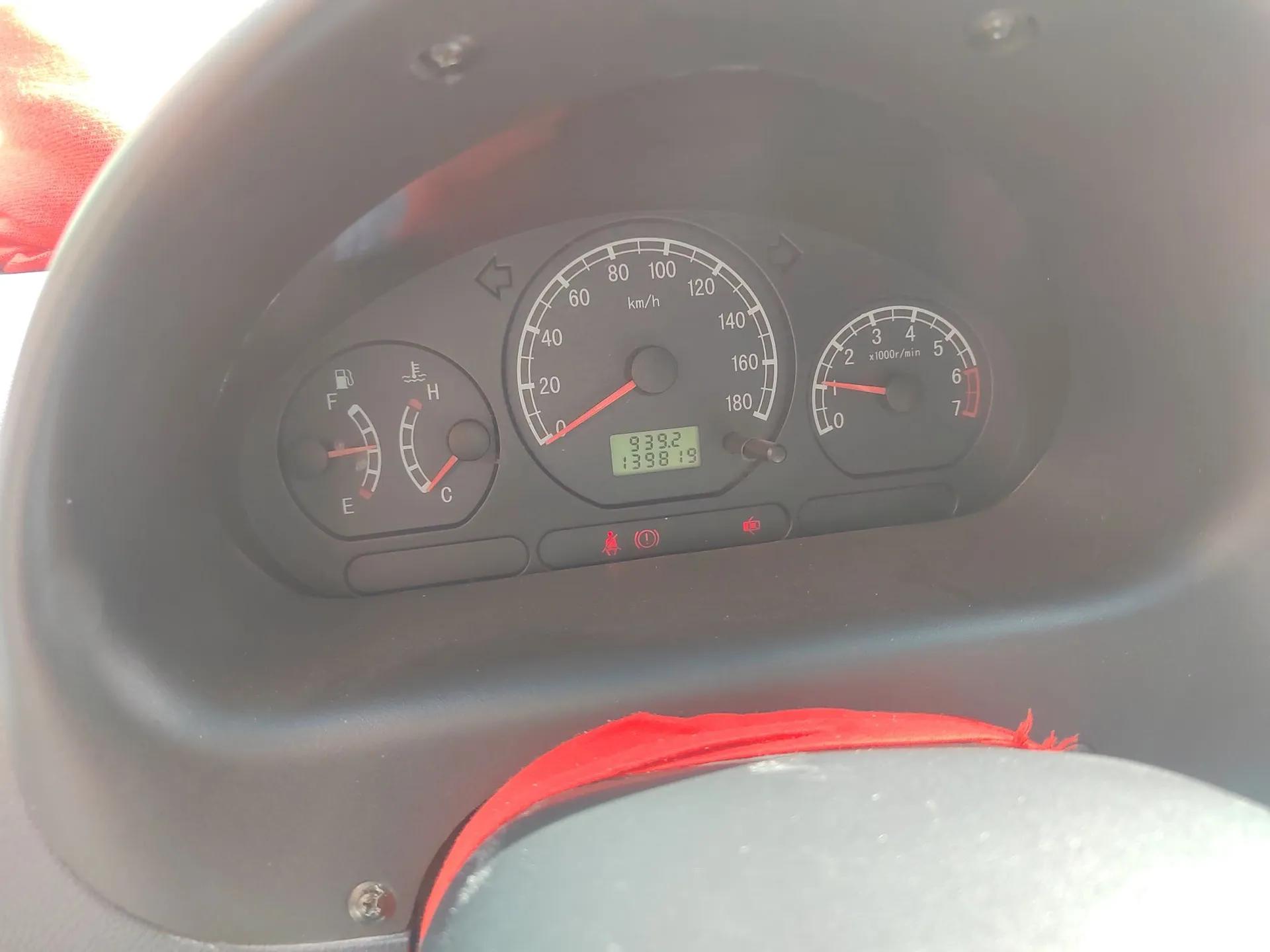 Baojun Lechi 2012 1.0L Manual P-TEC Superior Model — миниатюра 12
