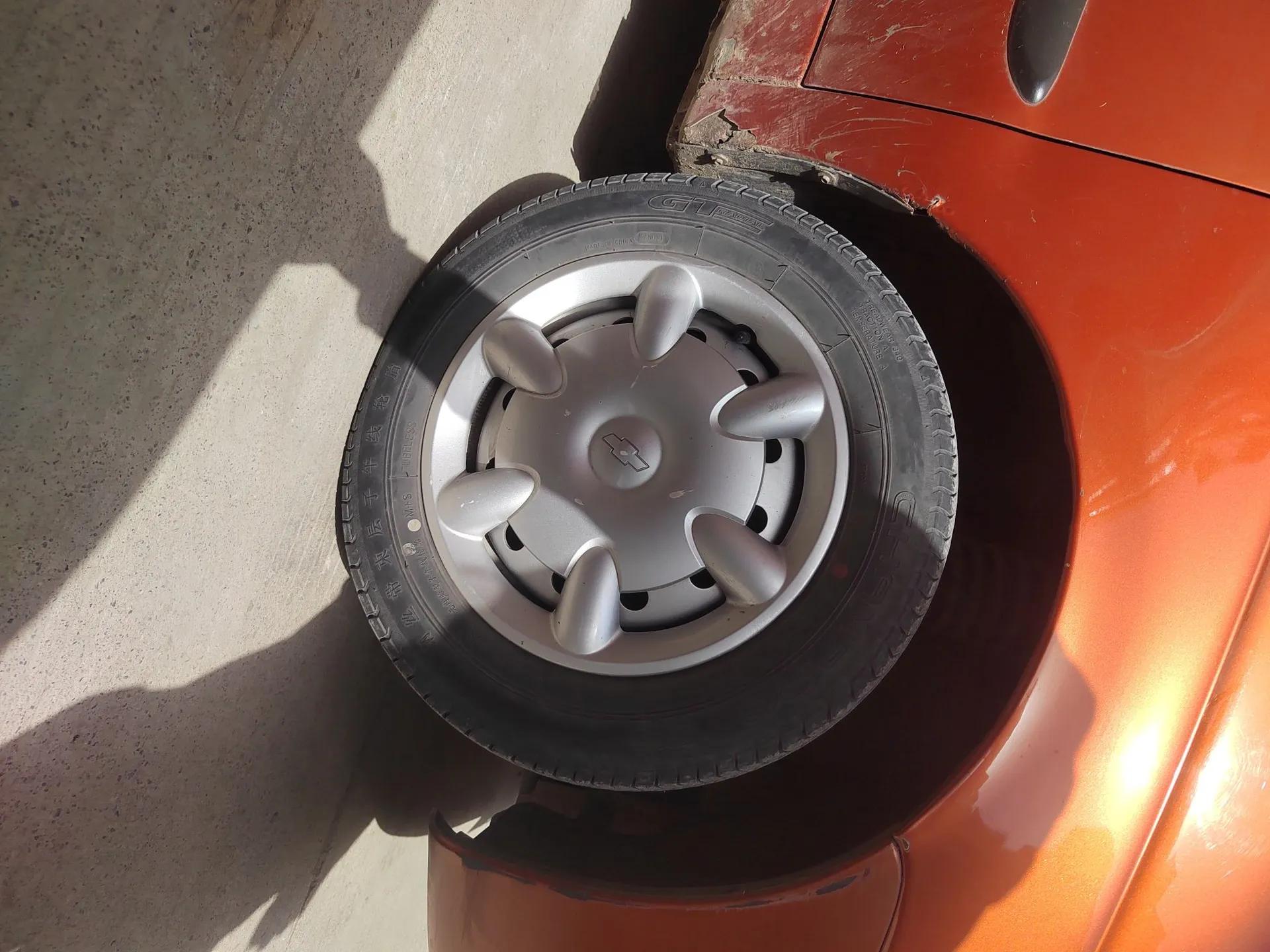 Baojun Lechi 2012 1.0L Manual P-TEC Superior Model — миниатюра 8