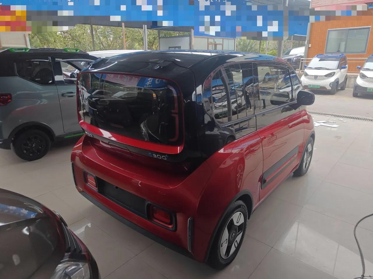 Baojun E300 2020 Plus Interstellar Smart Edition — миниатюра 6