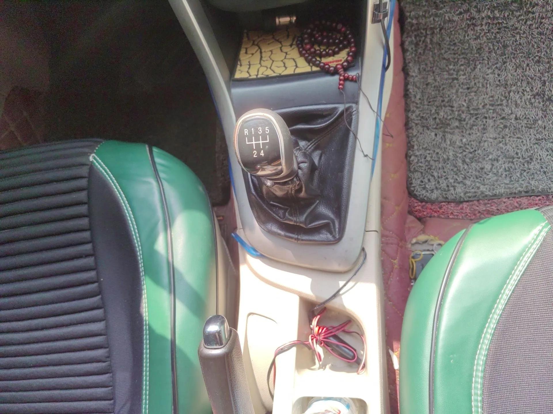 Baojun 610 2014 1.5L manual standard version — миниатюра 15