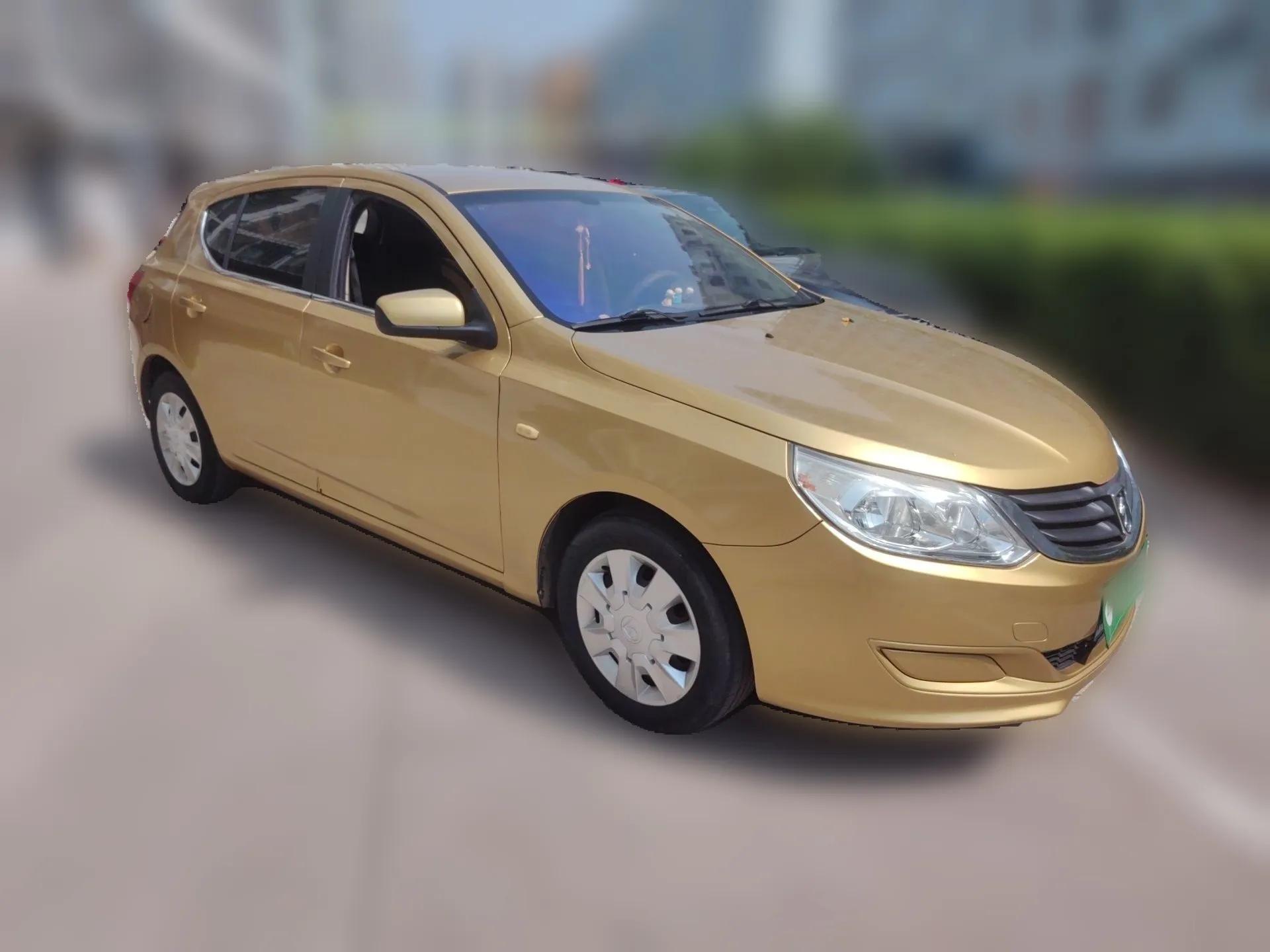 Baojun 610 2014 1.5L manual standard version — миниатюра 3