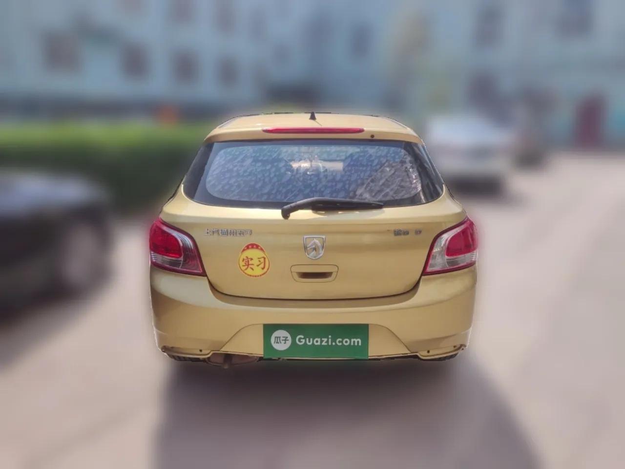 Baojun 610 2014 1.5L manual standard version — миниатюра 5