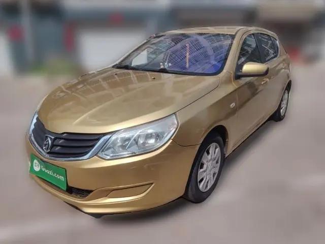 Baojun 610 2014 1.5L manual standard version