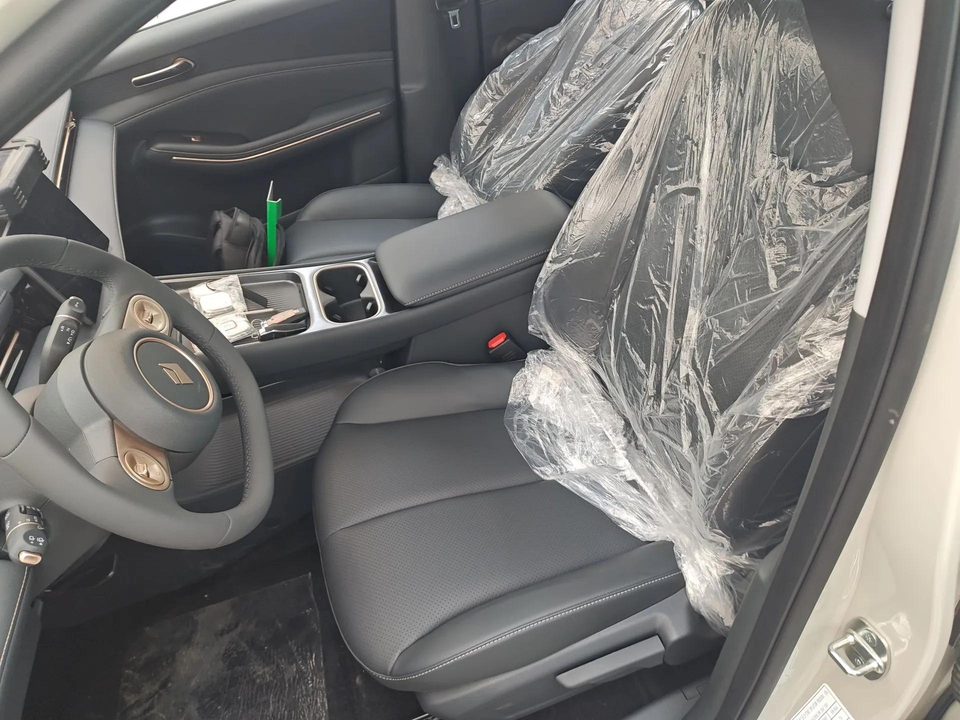 Baojun E6 2026 Model 500km Enjoyment Edition — миниатюра 17