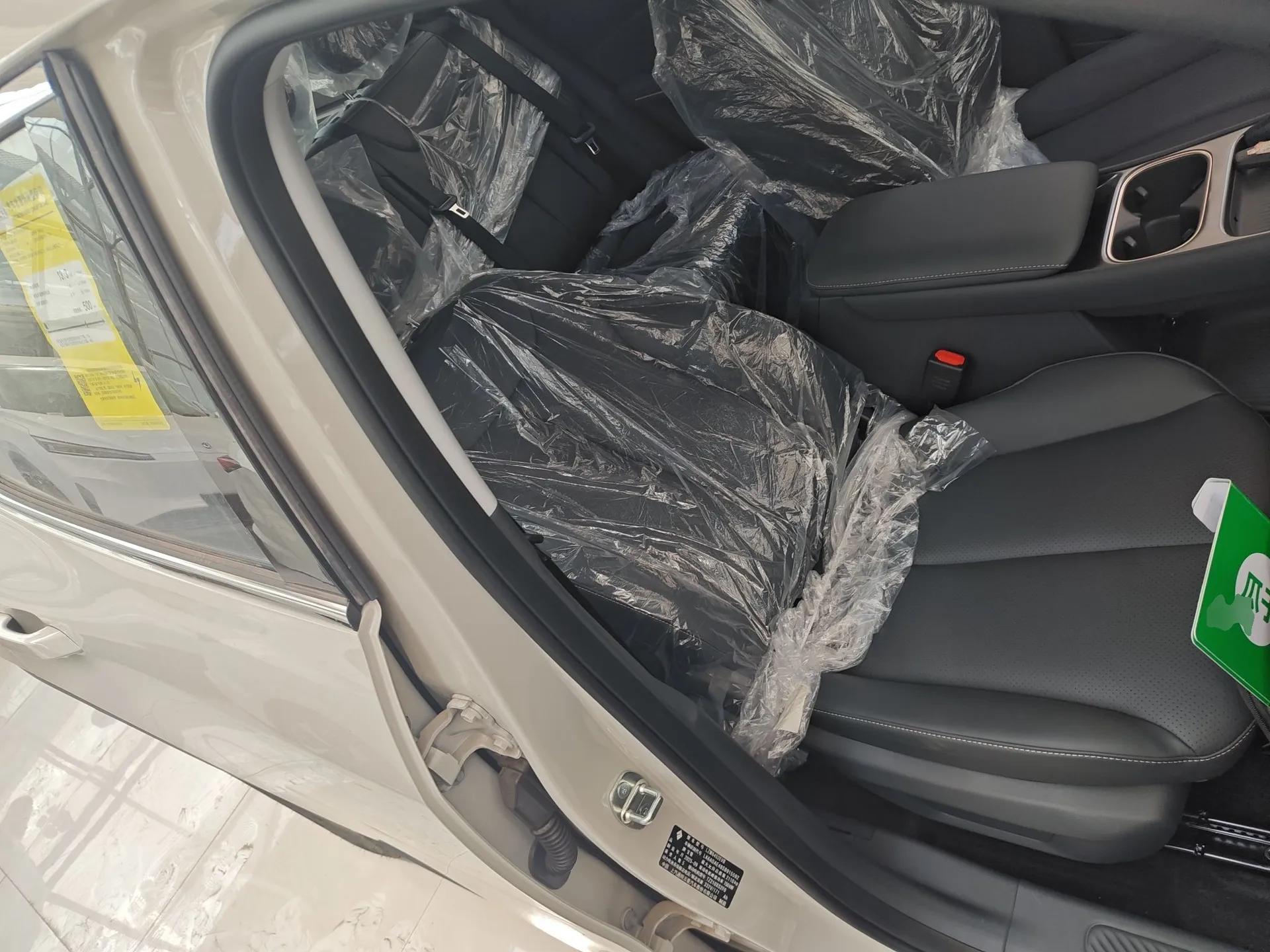 Baojun E6 2026 Model 500km Enjoyment Edition — миниатюра 23