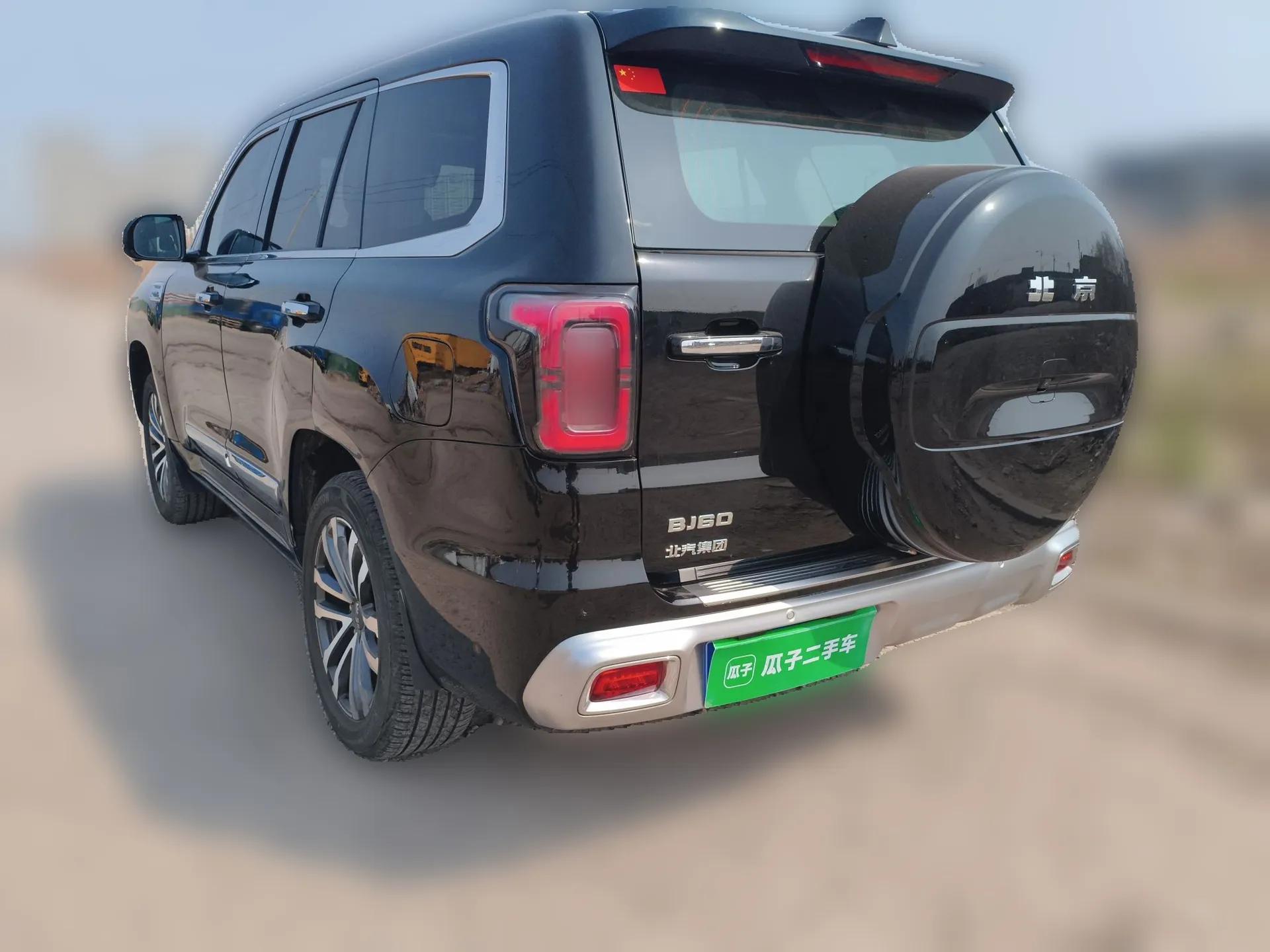 BAIC Off-Road BJ60 2022 2.0T Version 11 Five Seats — миниатюра 4