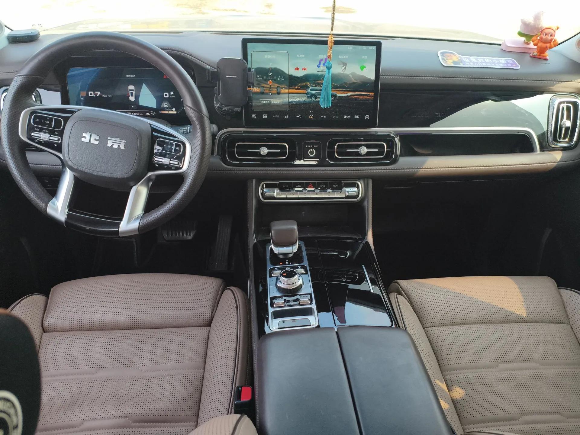 BAIC Off-Road BJ60 2022 2.0T Version 11 Five Seats — миниатюра 10