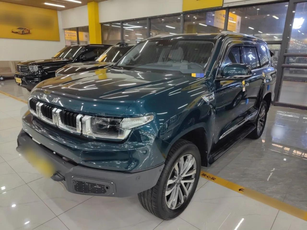 BAIC Off-Road BJ60 2022 2.0T Weekend Edition Five-Seater — миниатюра 1