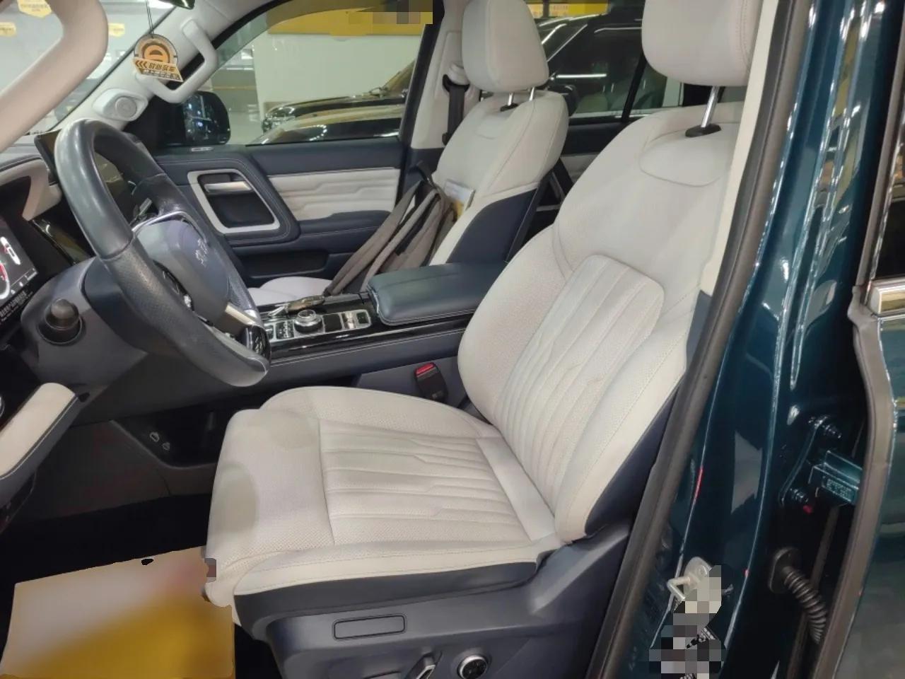 BAIC Off-Road BJ60 2022 2.0T Weekend Edition Five-Seater — миниатюра 18