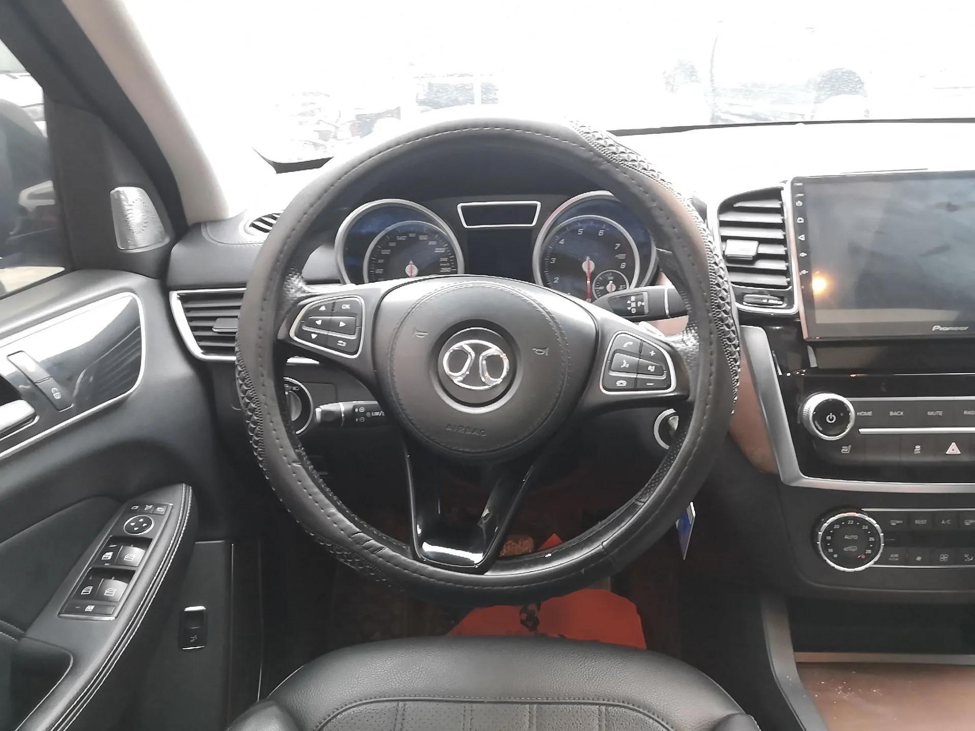 BAIC Off-Road BJ90 2021 3.0T Zhenrong Edition — миниатюра 13