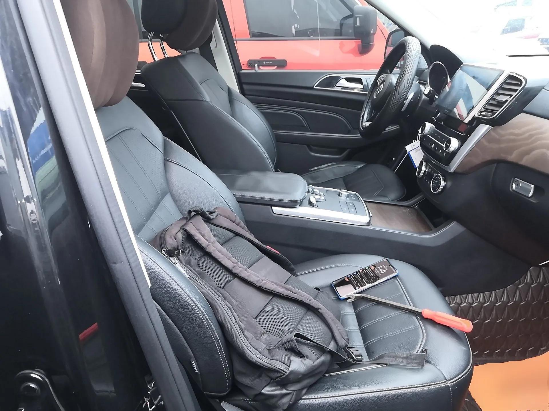 BAIC Off-Road BJ90 2021 3.0T Zhenrong Edition — миниатюра 23
