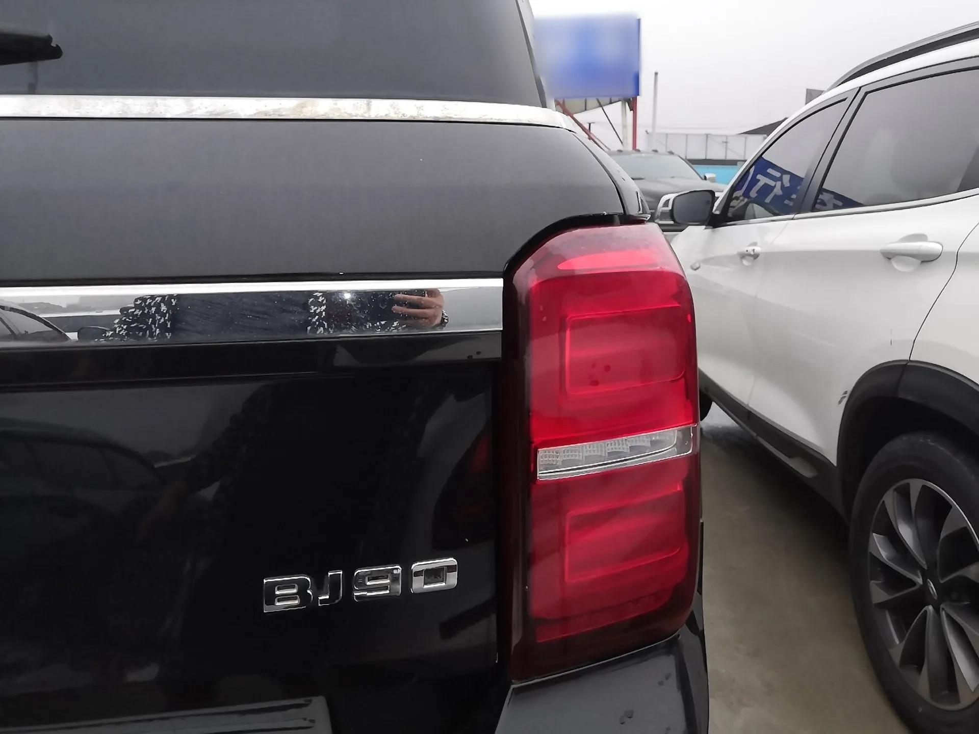 BAIC Off-Road BJ90 2021 3.0T Zhenrong Edition — миниатюра 7