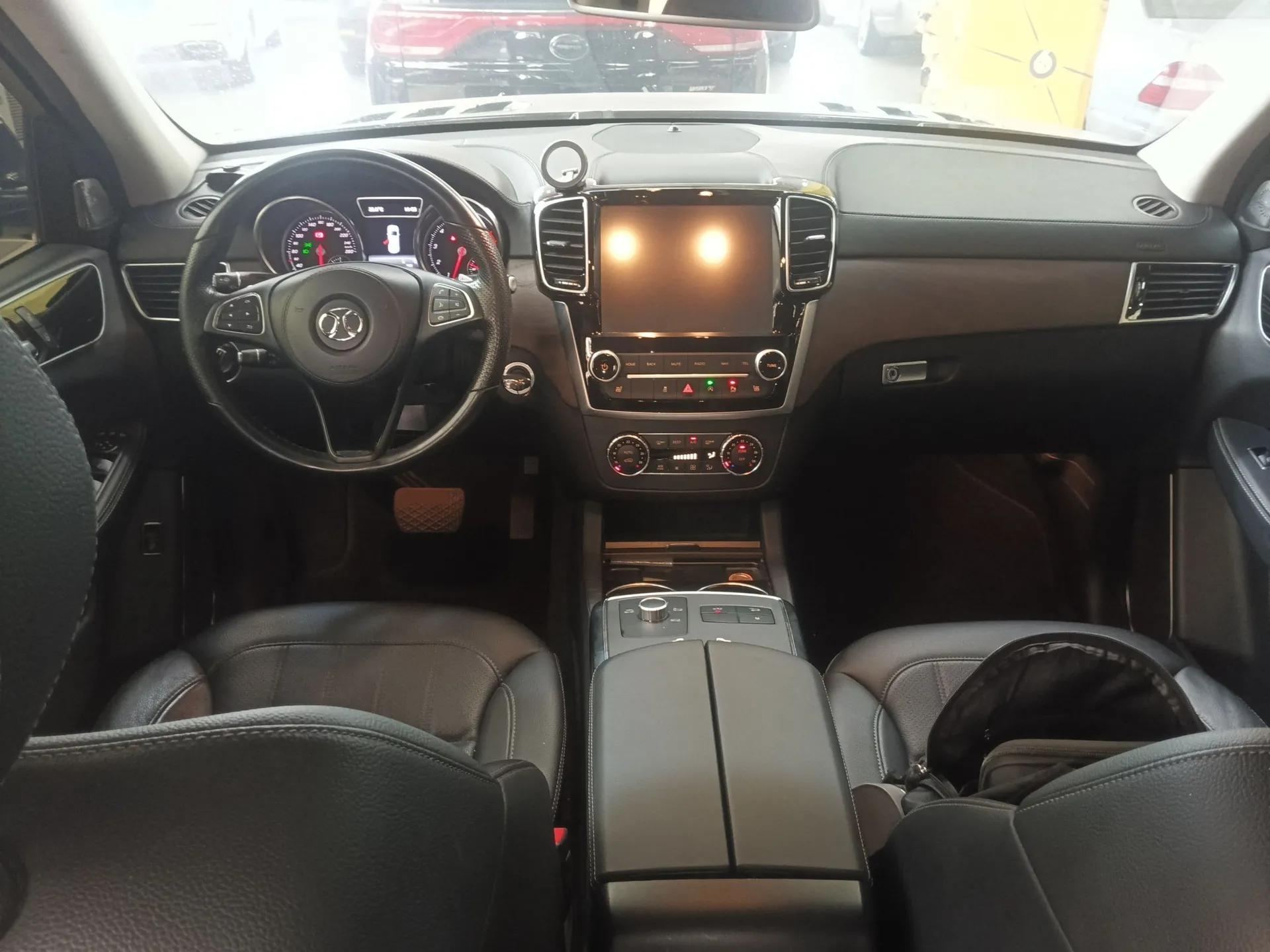 BAIC Off-Road BJ90 2021 3.0T Zhenrong Edition — миниатюра 12