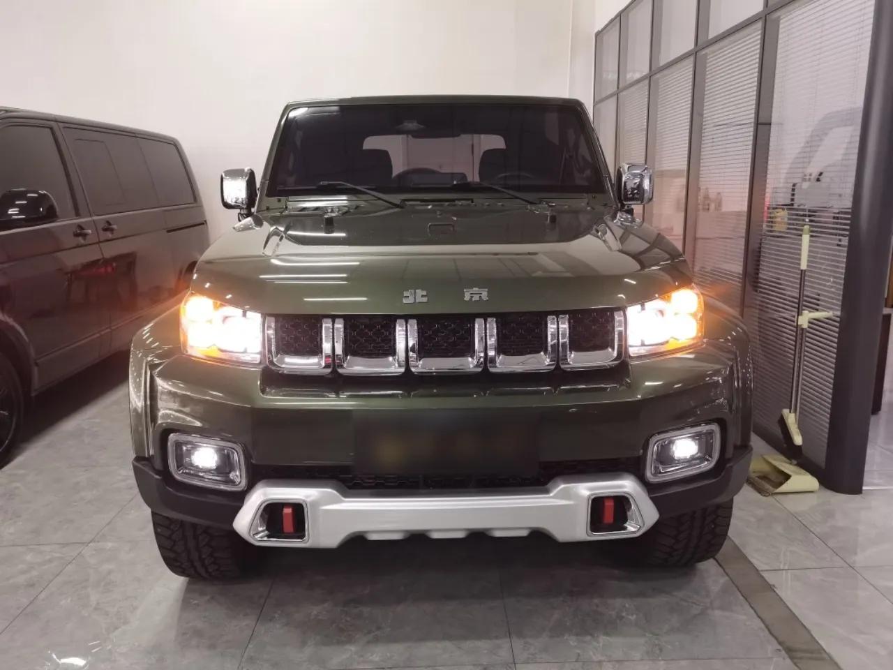 BAIC Off-Road F40 2021 2.0T Automatic Cube Edition — миниатюра 2