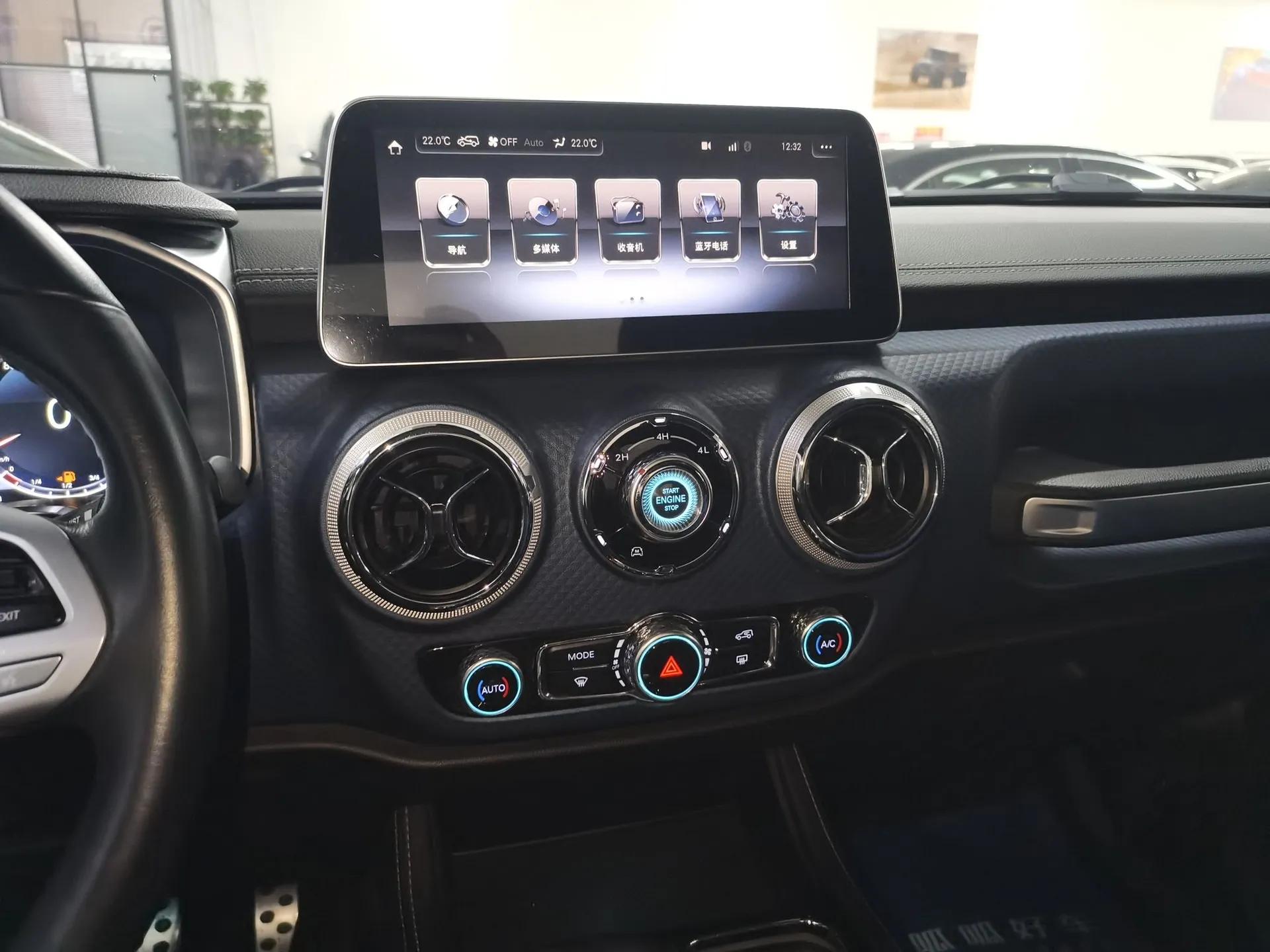 BAIC Off-Road F40 2021 2.0T Automatic Cube Edition — миниатюра 16