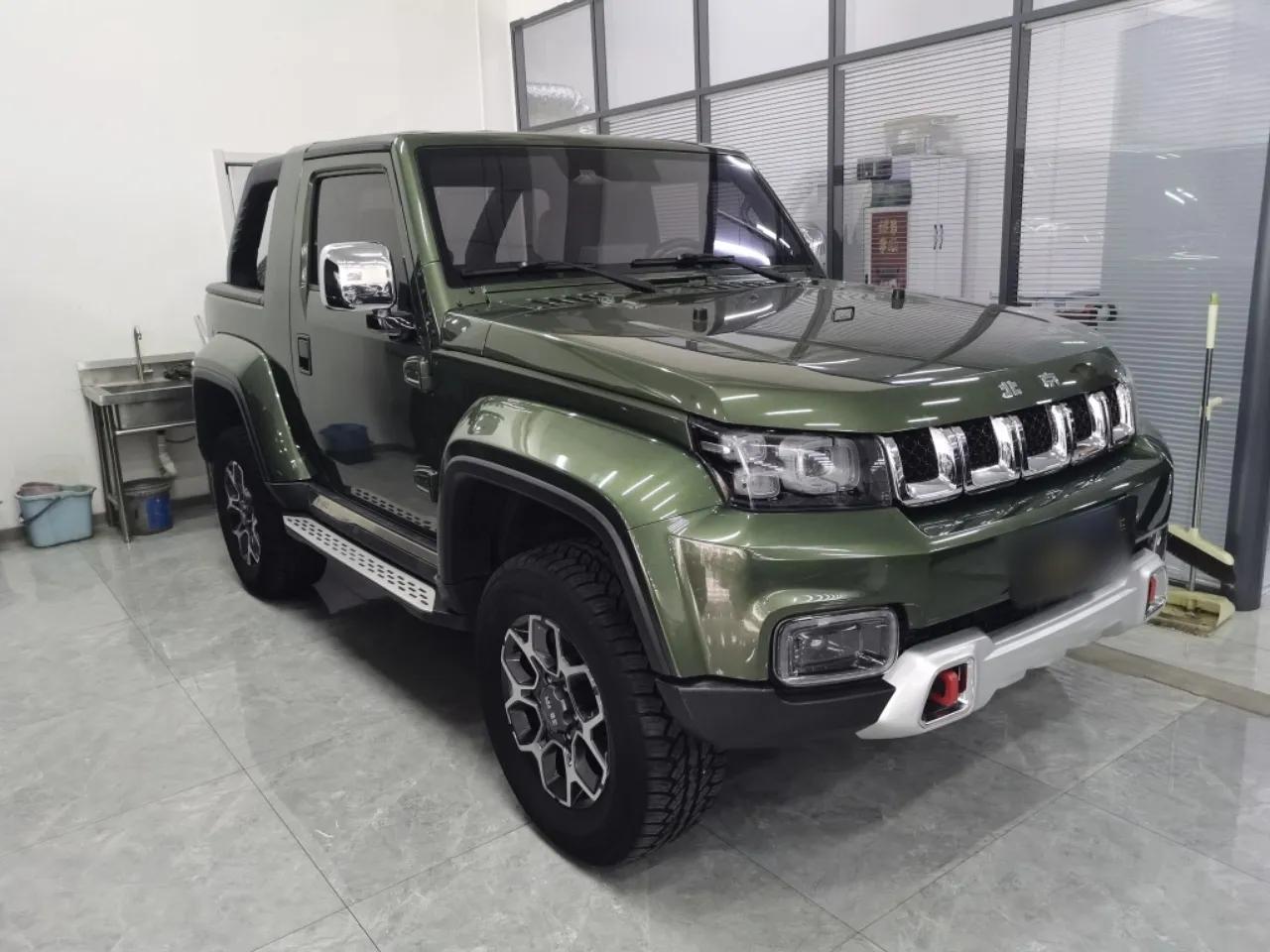 BAIC Off-Road F40 2021 2.0T Automatic Cube Edition — миниатюра 3
