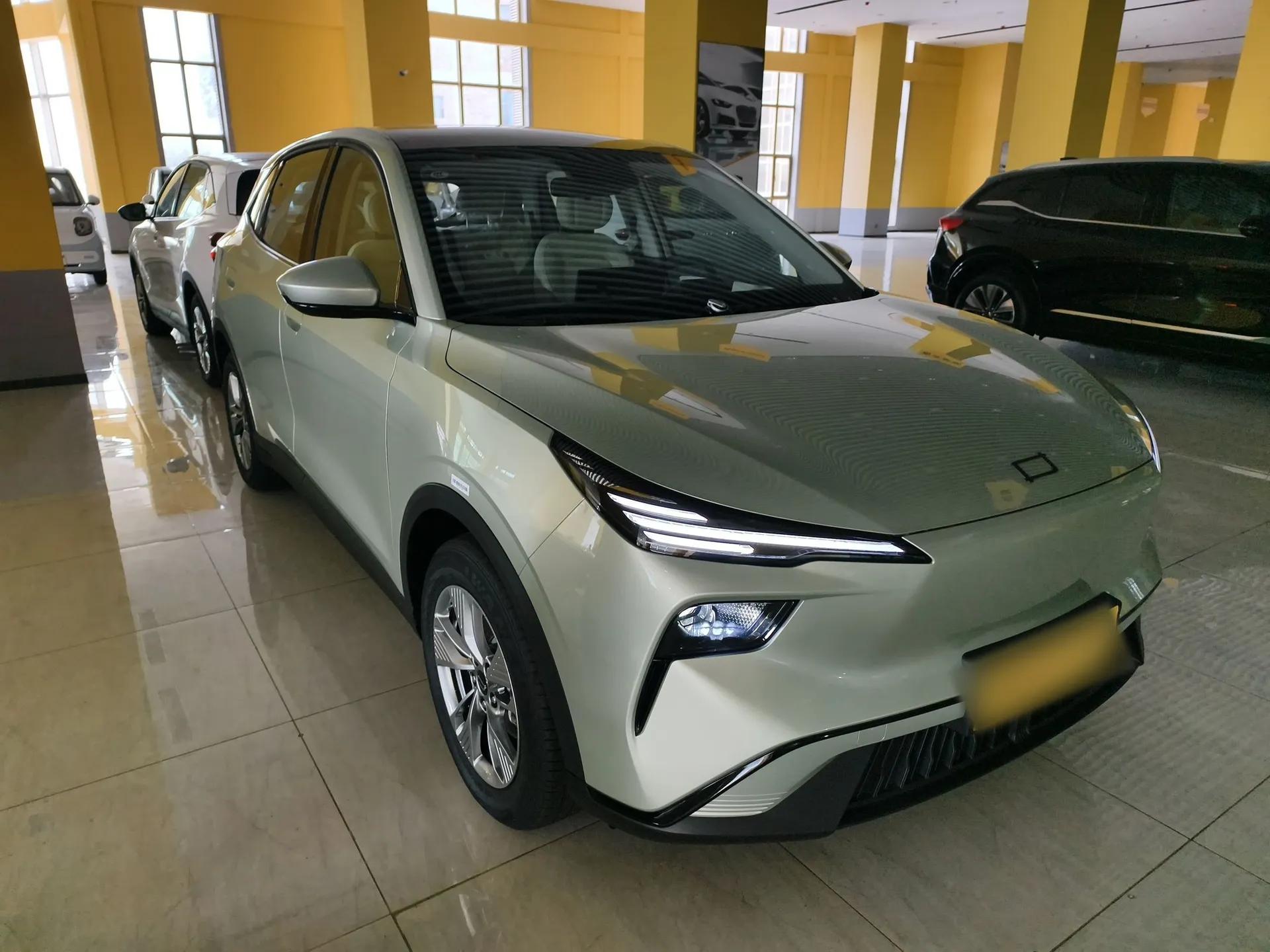 Bestune Yueyi 03 2025 445km Joyful Edition — миниатюра 3