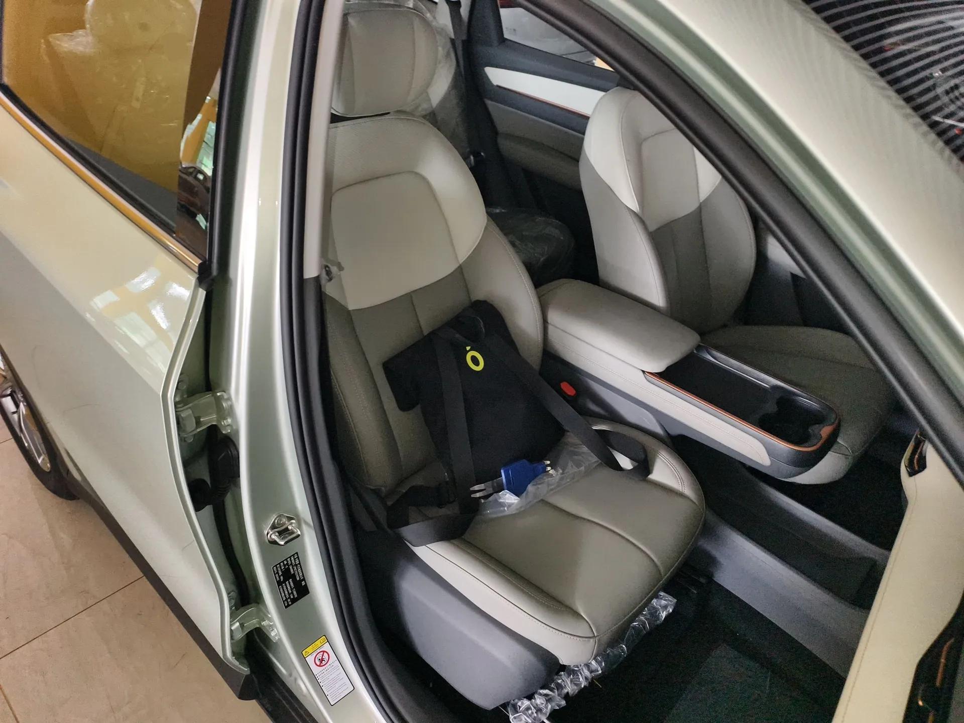 Bestune Yueyi 03 2025 445km Joyful Edition — миниатюра 23