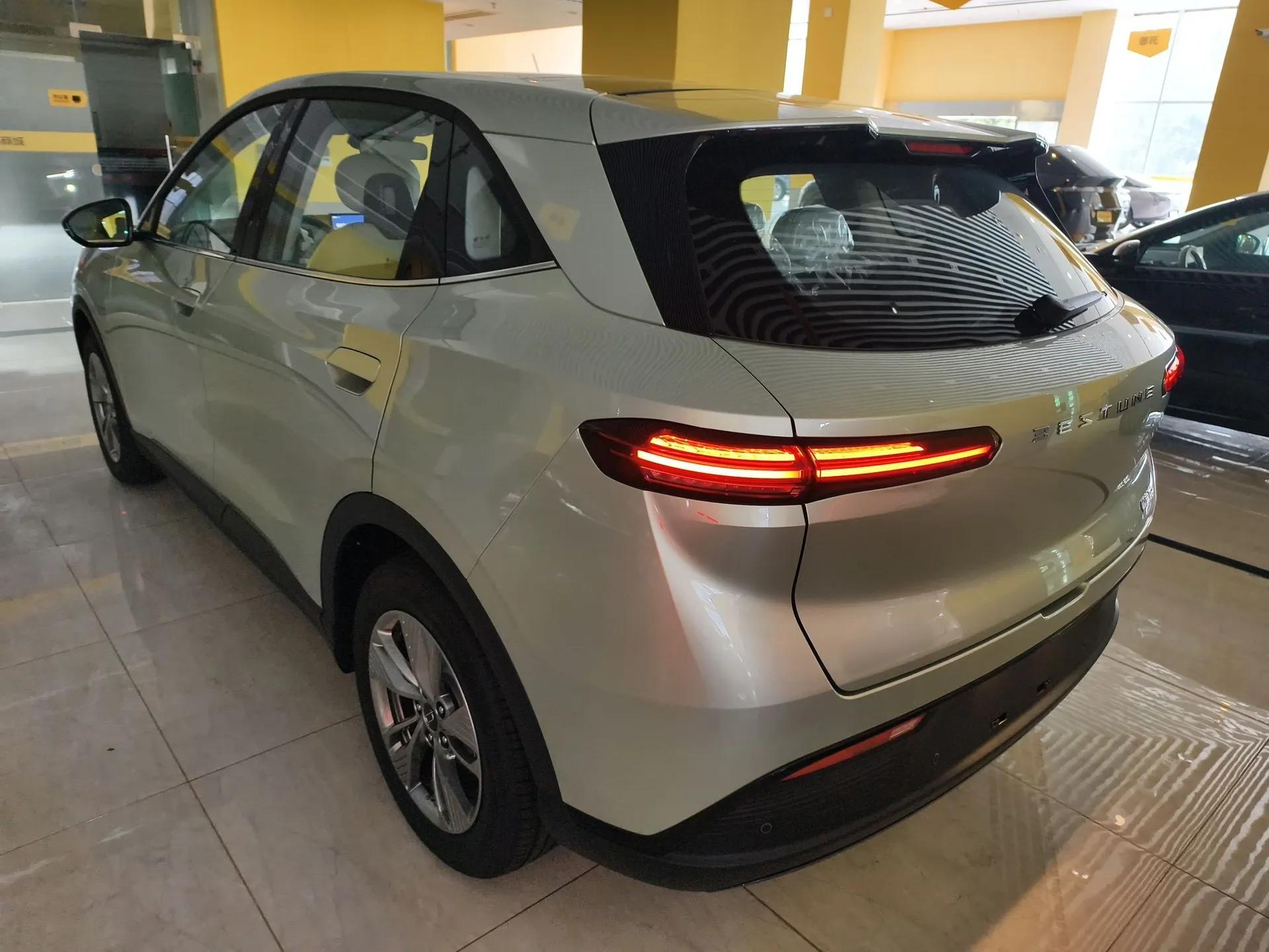 Bestune Yueyi 03 2025 445km Joyful Edition — миниатюра 4