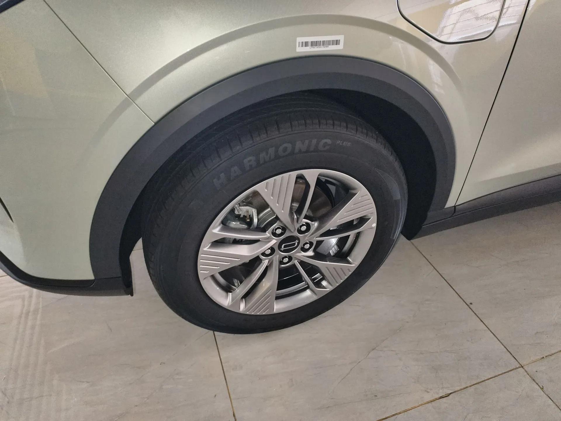 Bestune Yueyi 03 2025 445km Joyful Edition — миниатюра 8