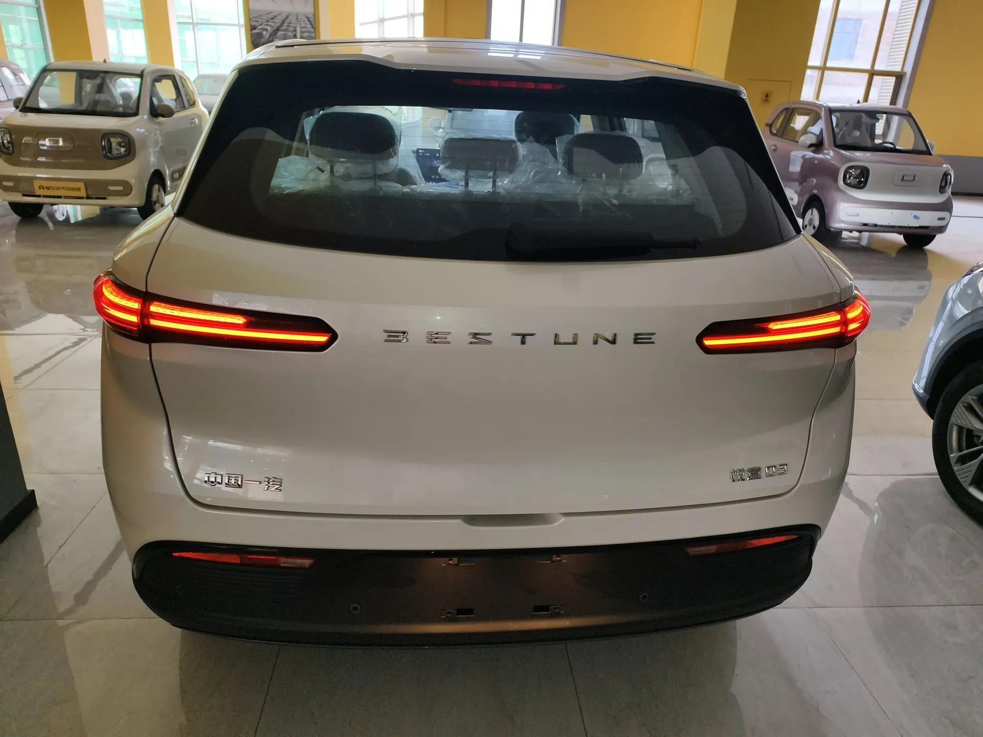 Bestune Yueyi 03 2025 445km Joyful Edition — миниатюра 5
