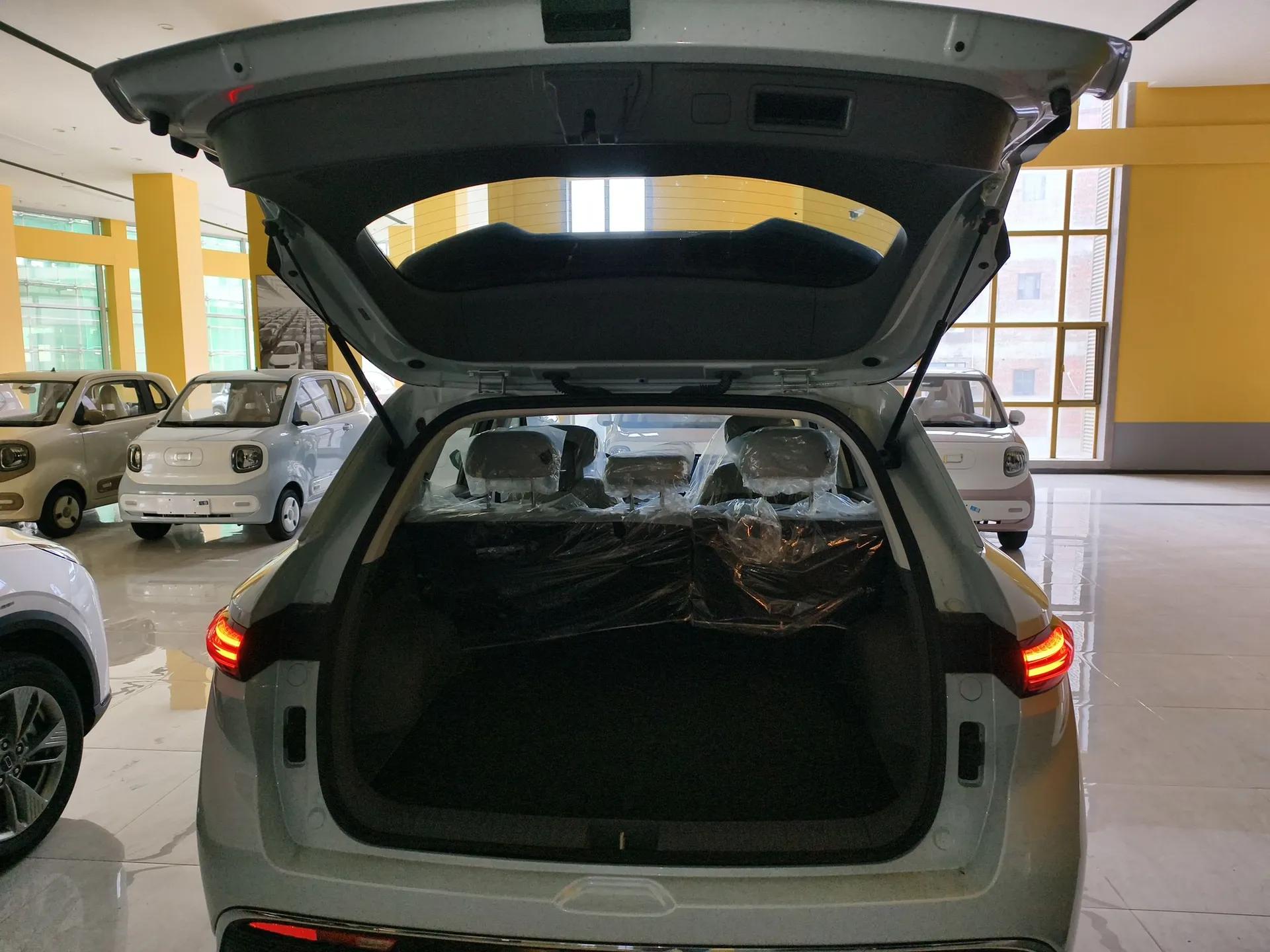 Bestune Yueyi 03 2025 445km Joyful Edition — миниатюра 22