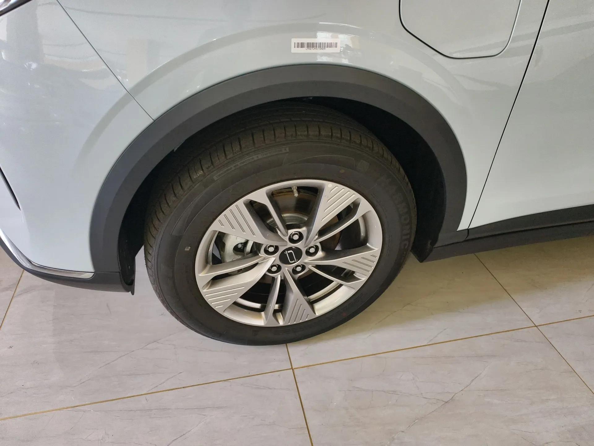 Bestune Yueyi 03 2025 445km Joyful Edition — миниатюра 8
