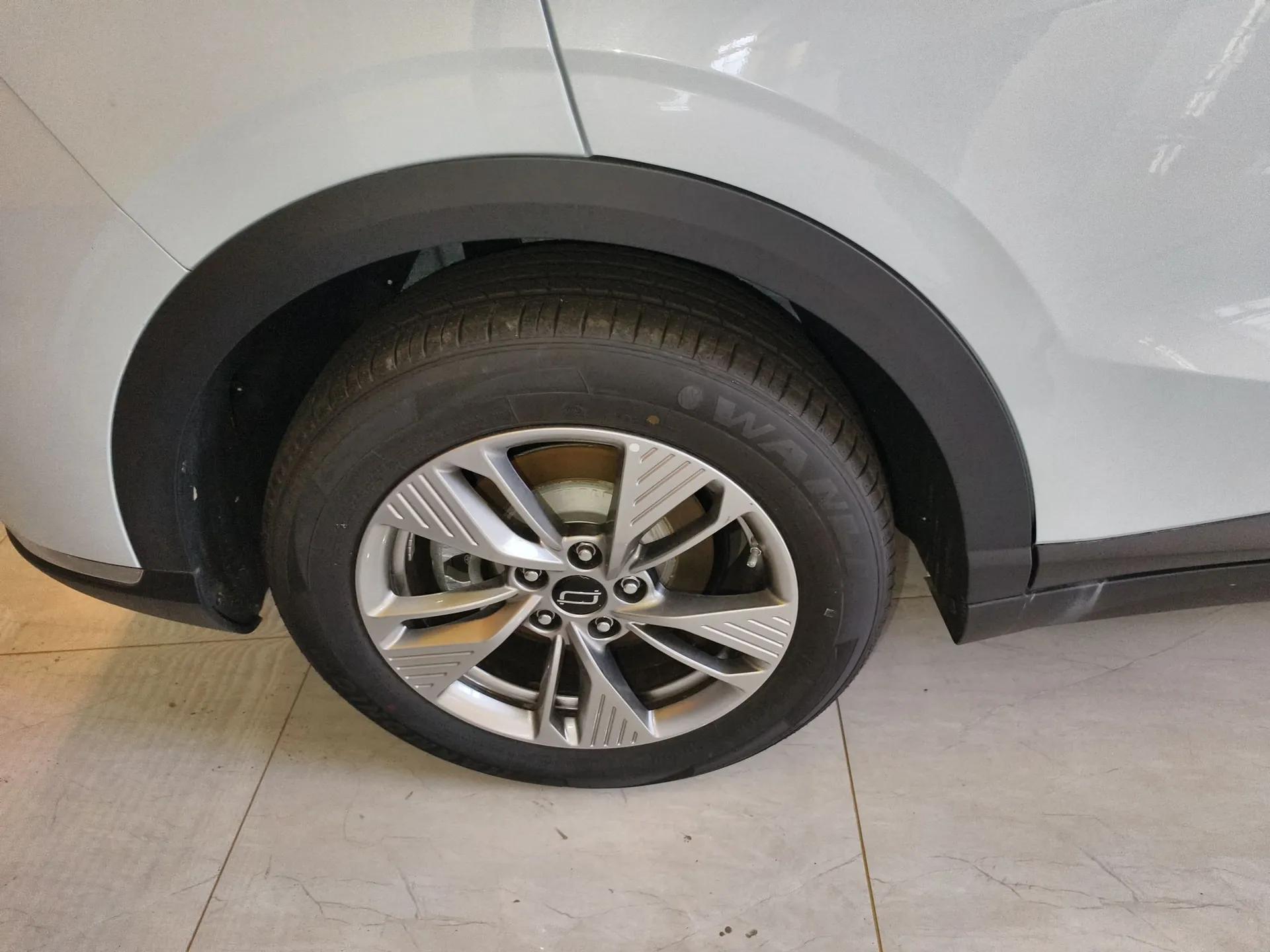 Bestune Yueyi 03 2025 445km Joyful Edition — миниатюра 10