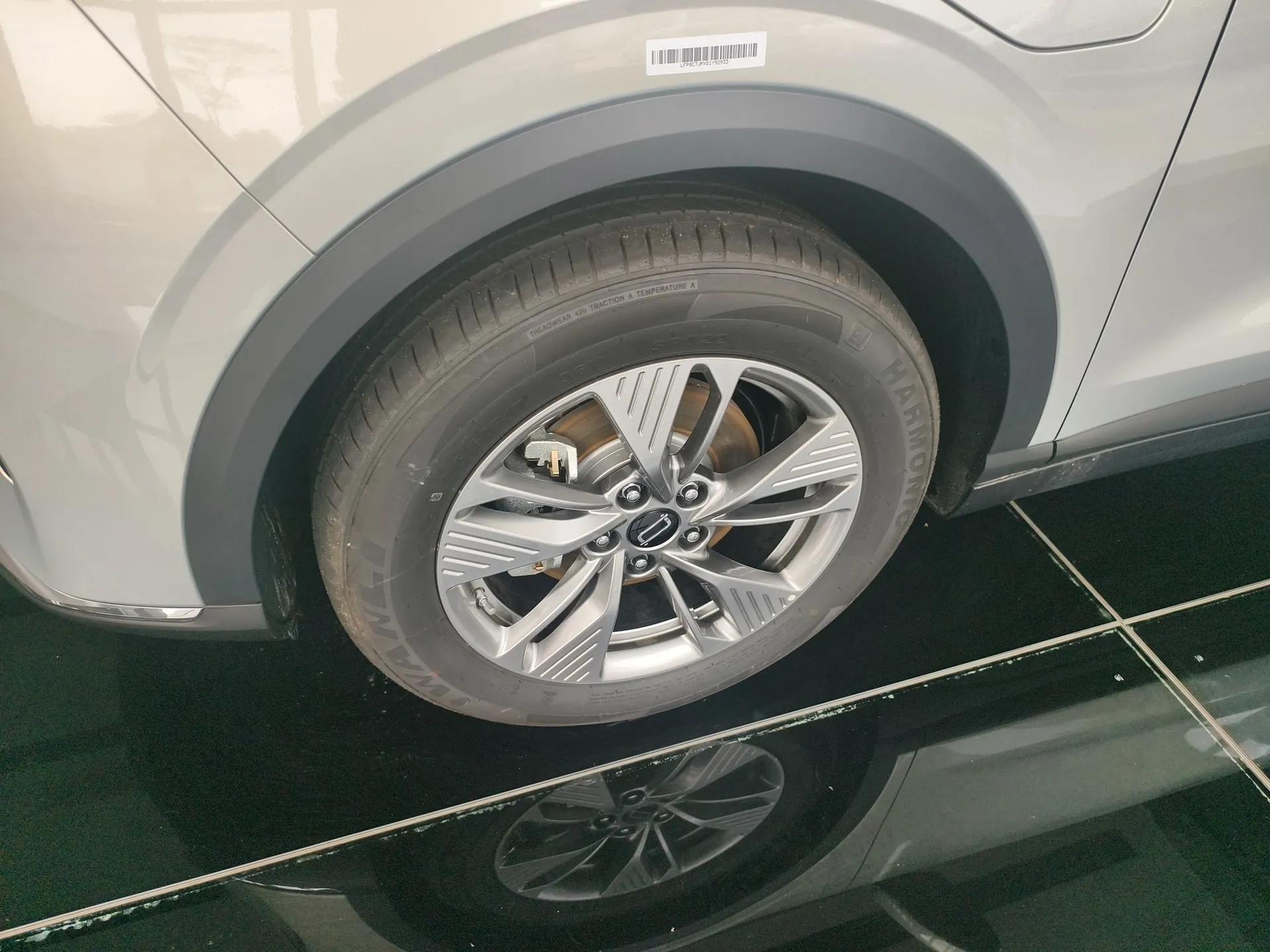 Bestune Yueyi 03 2025 445km Joyful Edition — миниатюра 8