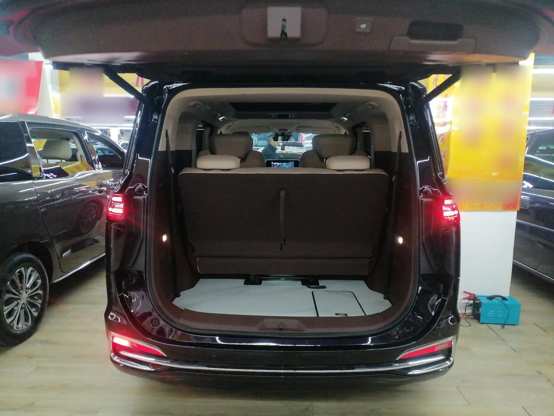 Bestune M9 2023 2.0T Ultimate Edition — миниатюра 18