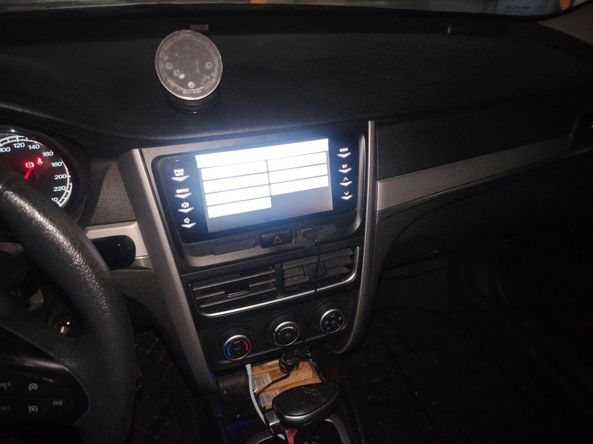 Bestune B30 2016 1.6L Automatic Luxury Model — миниатюра 14