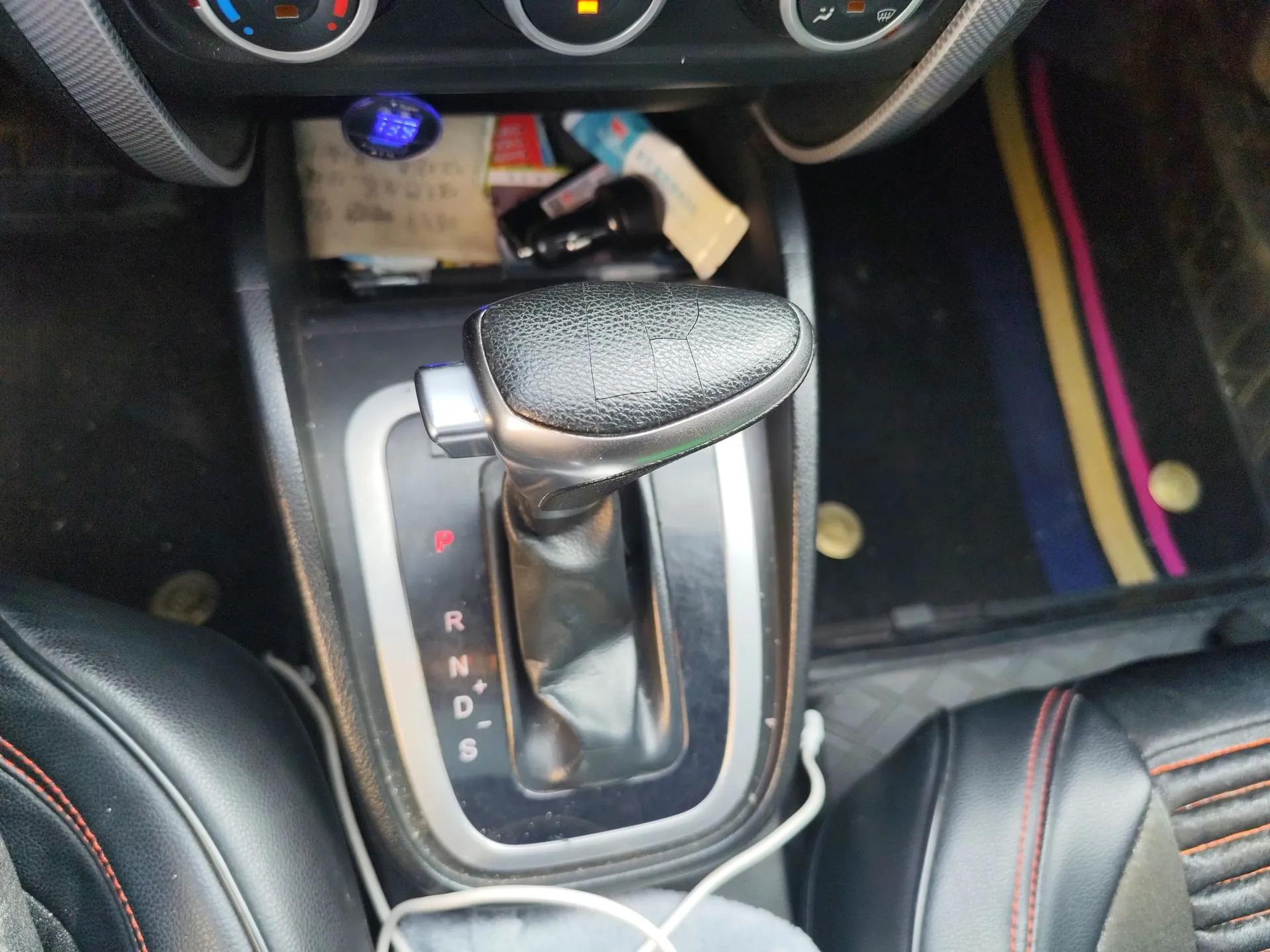 Bestune B30 2016 1.6L Automatic Luxury Model — миниатюра 15