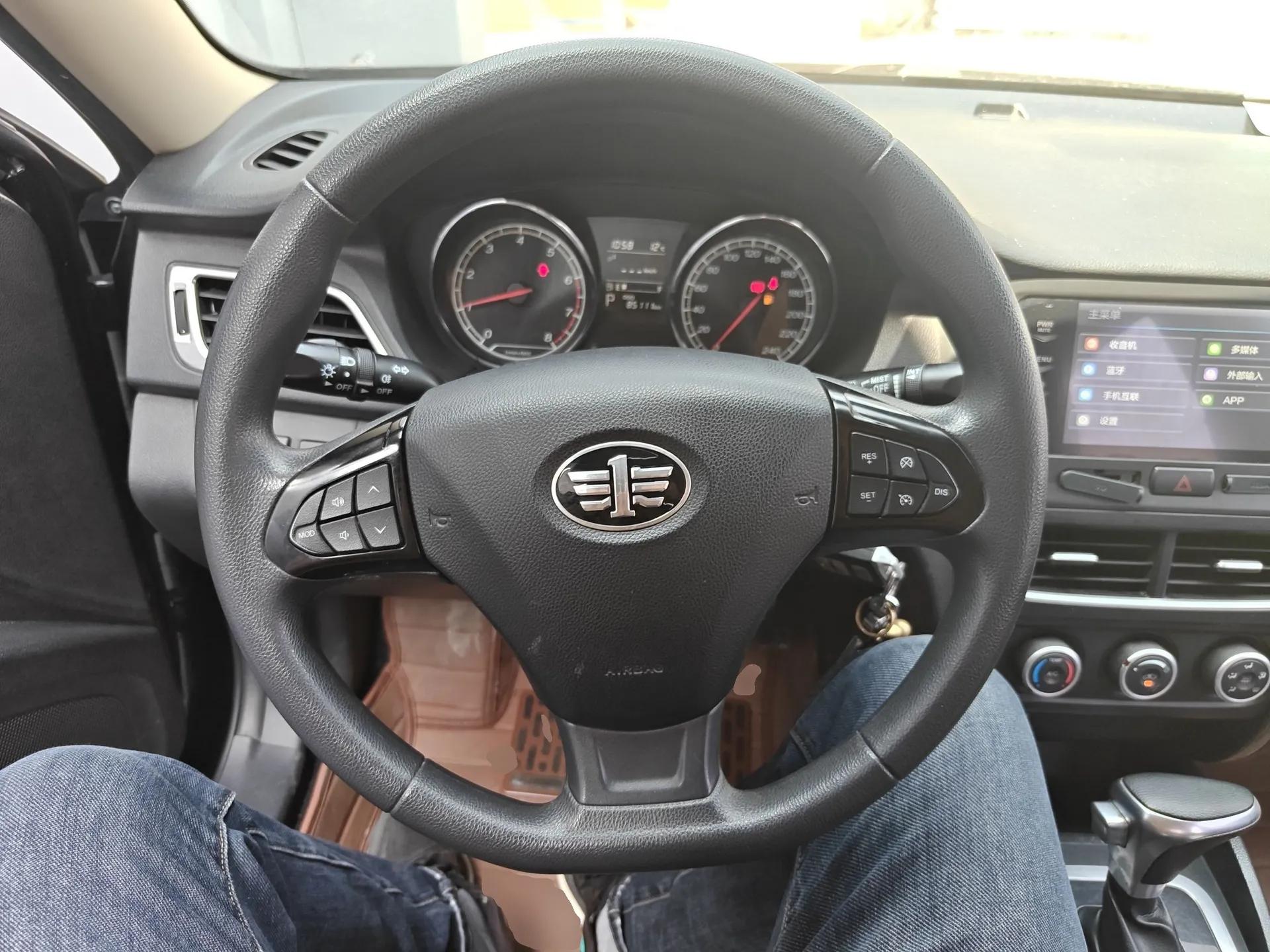 Bestune B30 2016 1.6L Automatic Luxury Model — миниатюра 14