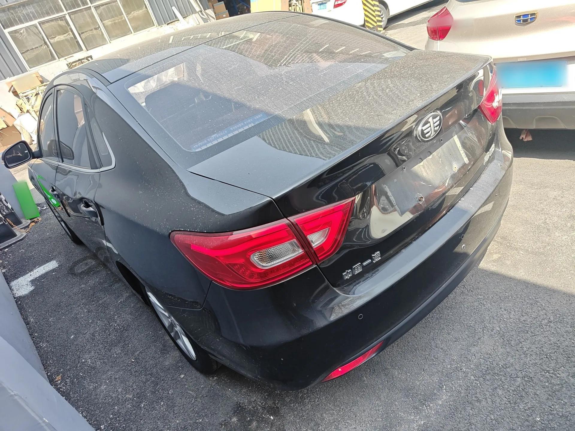 Bestune B30 2016 1.6L Automatic Luxury Model — миниатюра 4