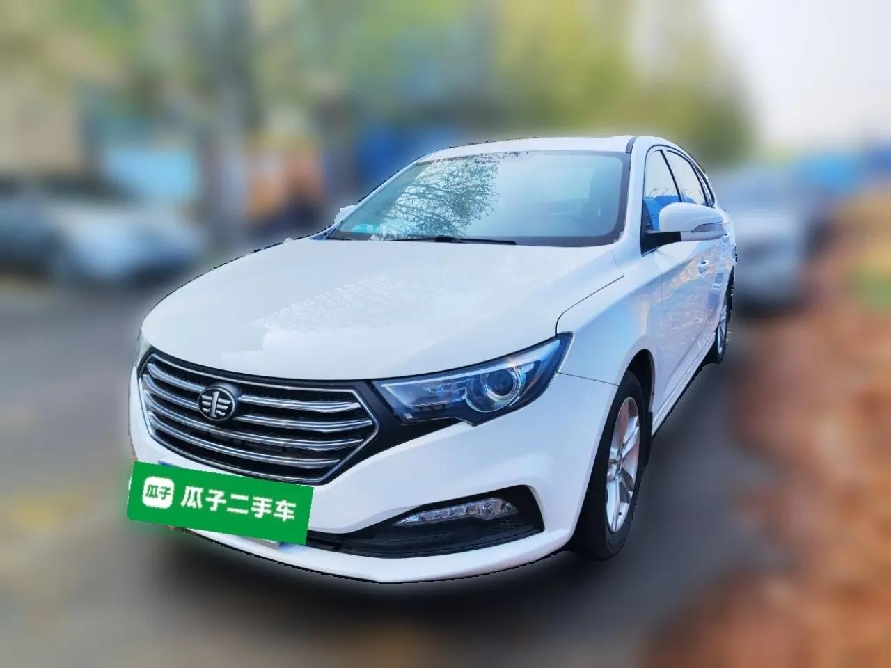 Bestune B30 2016 1.6L Automatic Premium Edition — миниатюра 1