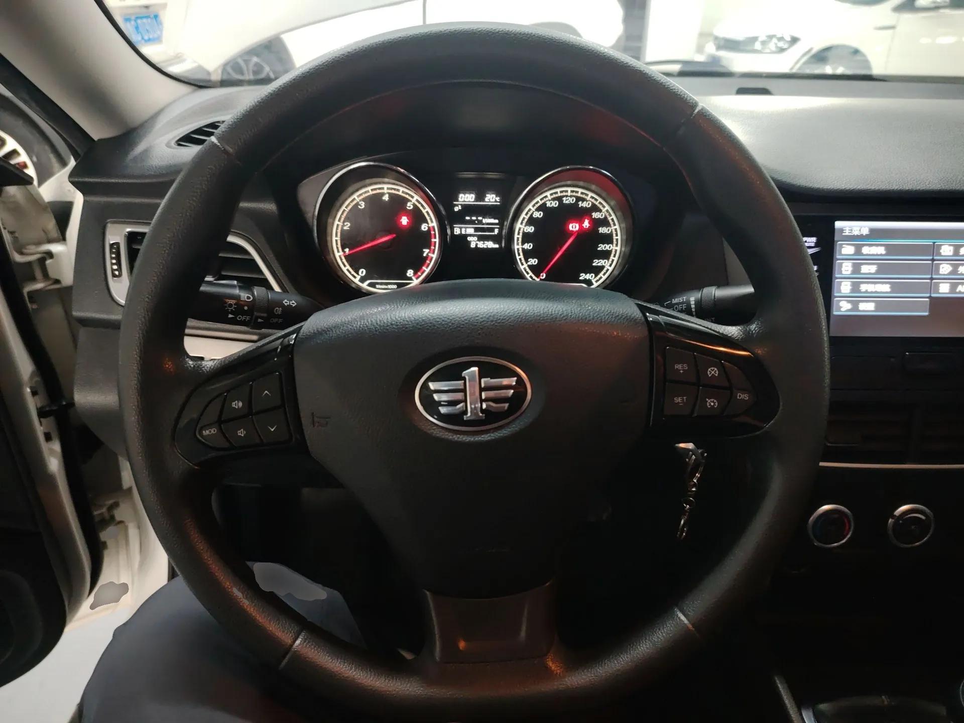 Bestune B30 2016 1.6L manual luxury version — миниатюра 14