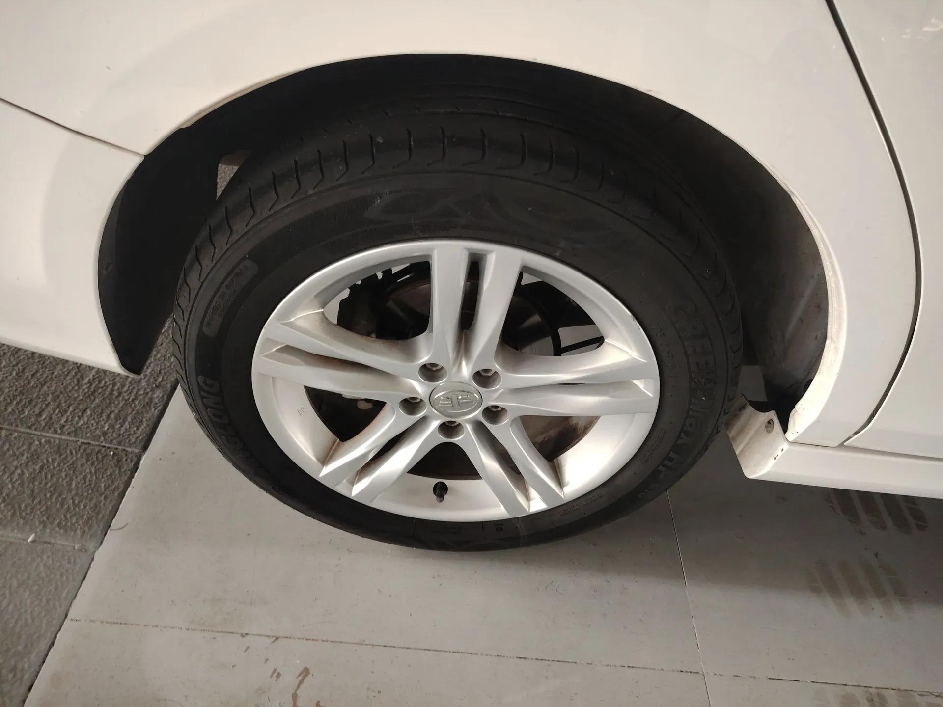Bestune B30 2016 1.6L manual luxury version — миниатюра 10
