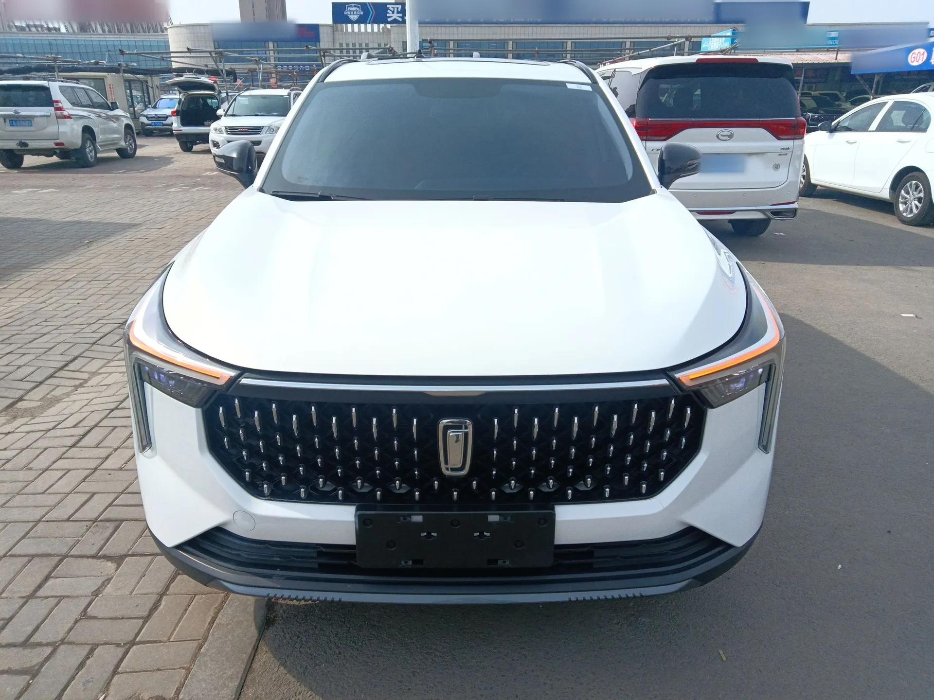 Bestune T55 2023 1.5T Automatic Leap Model — миниатюра 2