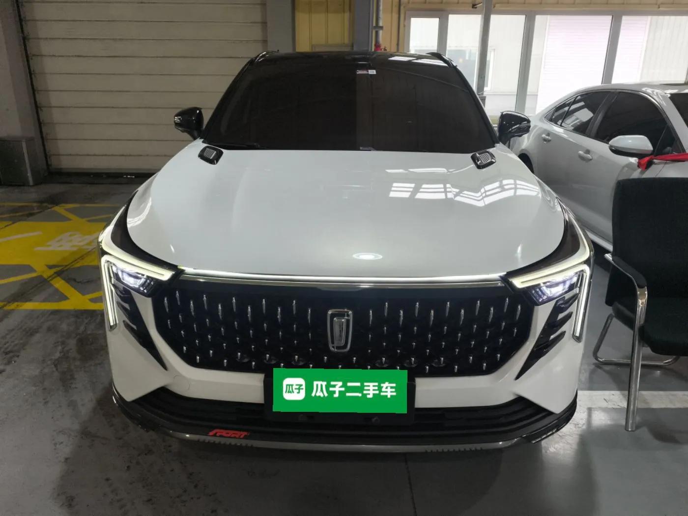 Bestune T55 2023 1.5T Automatic Leap Model — миниатюра 2