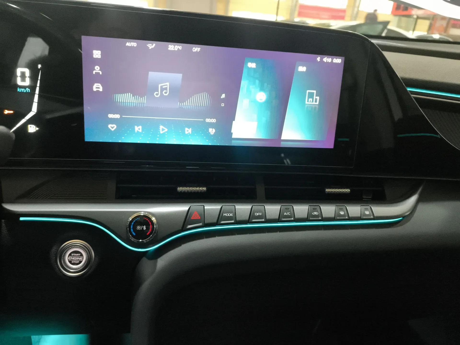 Bestune T55 2023 1.5T Automatic Leap Model — миниатюра 16